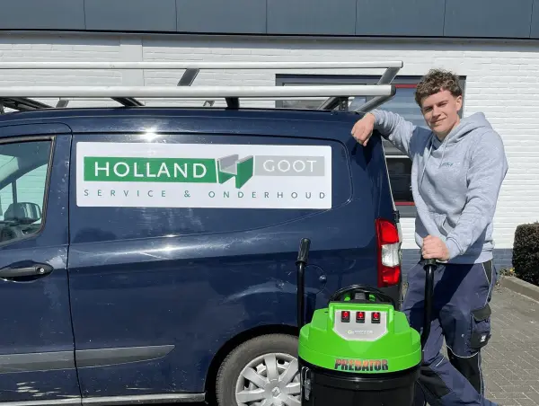 Holland Goot monteur bij werkbus