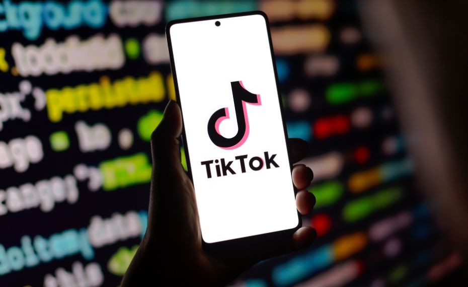 Como Unilever e AB InBev aumentaram ROAS com Retail Media no TikTok