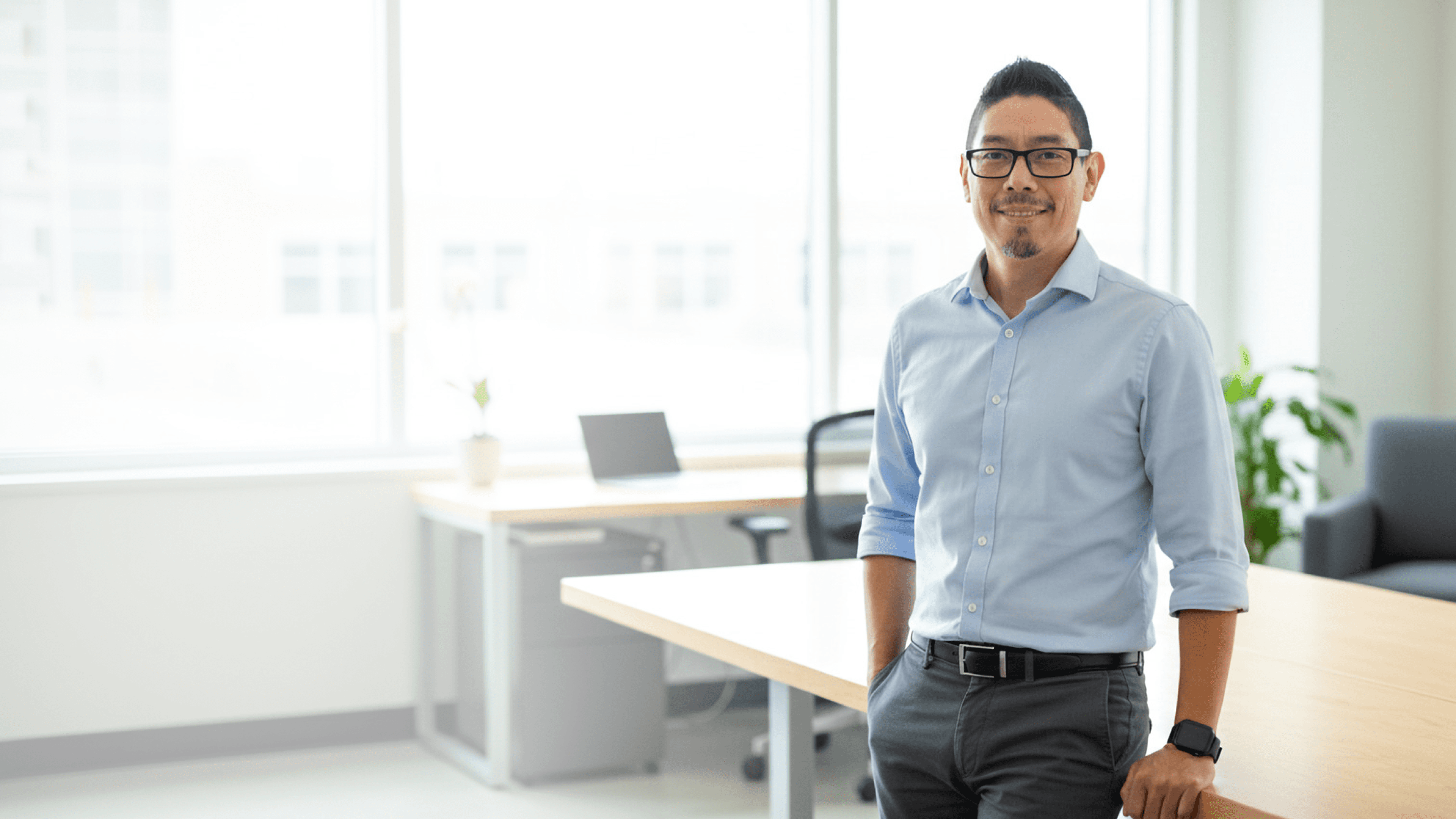 Carlos López, Diseñador de Experiencia de Usuario Senior y Project Manager certificado por Google.