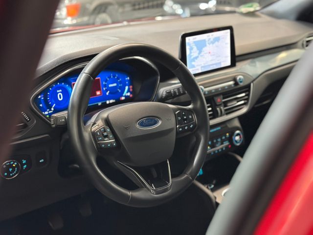 FORD Focus 2021 RED Gebrauchtwagen - Galeriebild 9