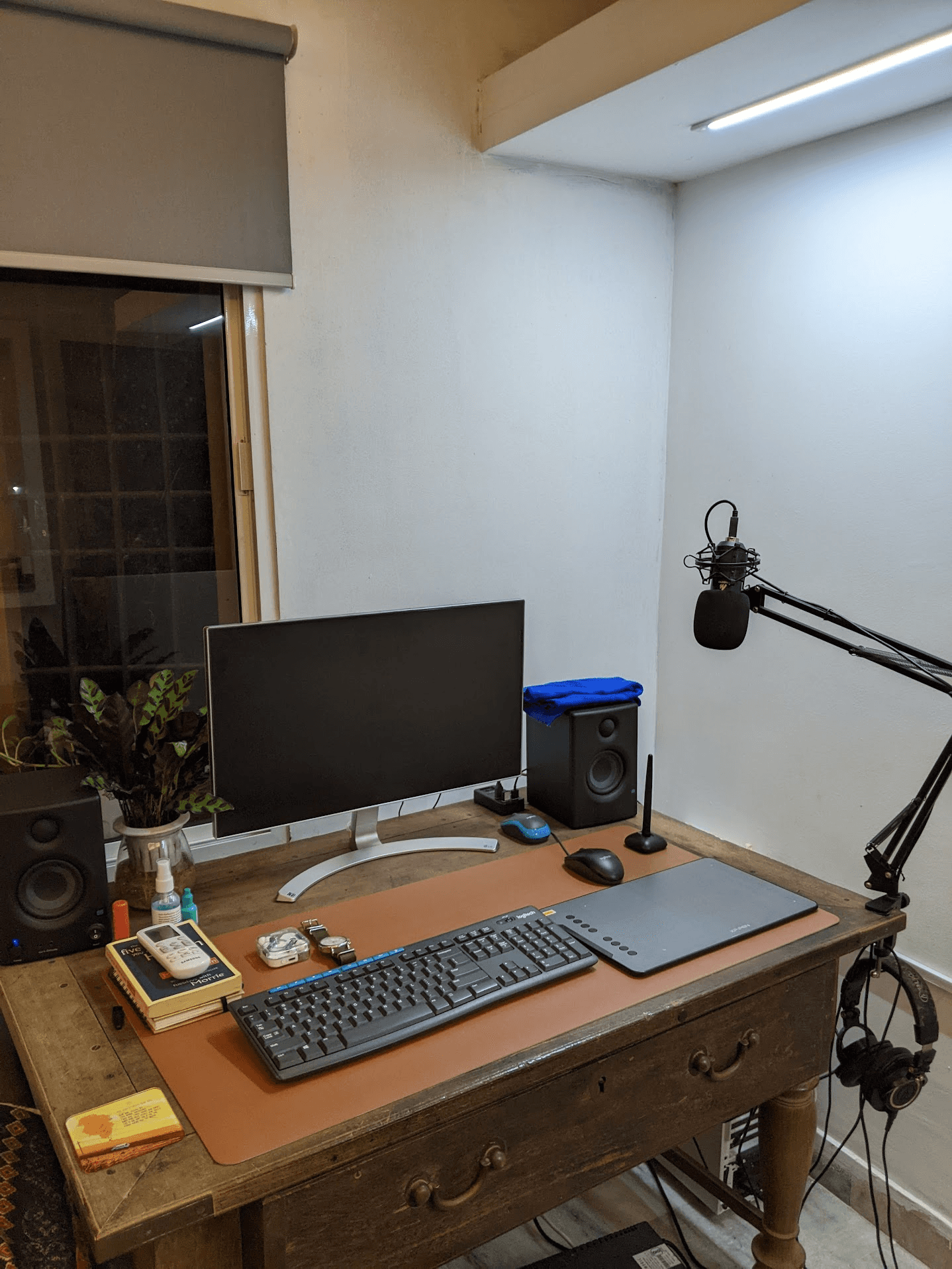 The image featured at the top of the about us page #1