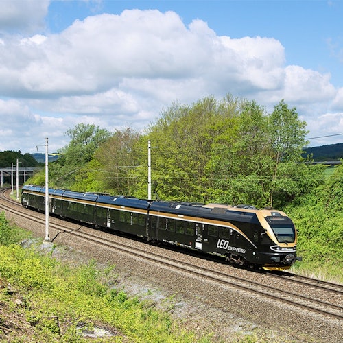 Vlak Leo Express