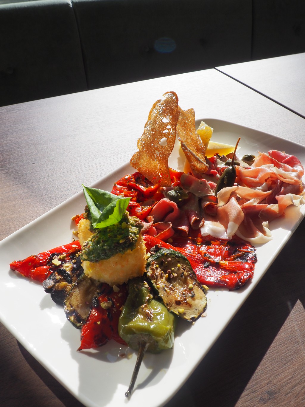 Avocado Toast with Blueberrie served in a large plate