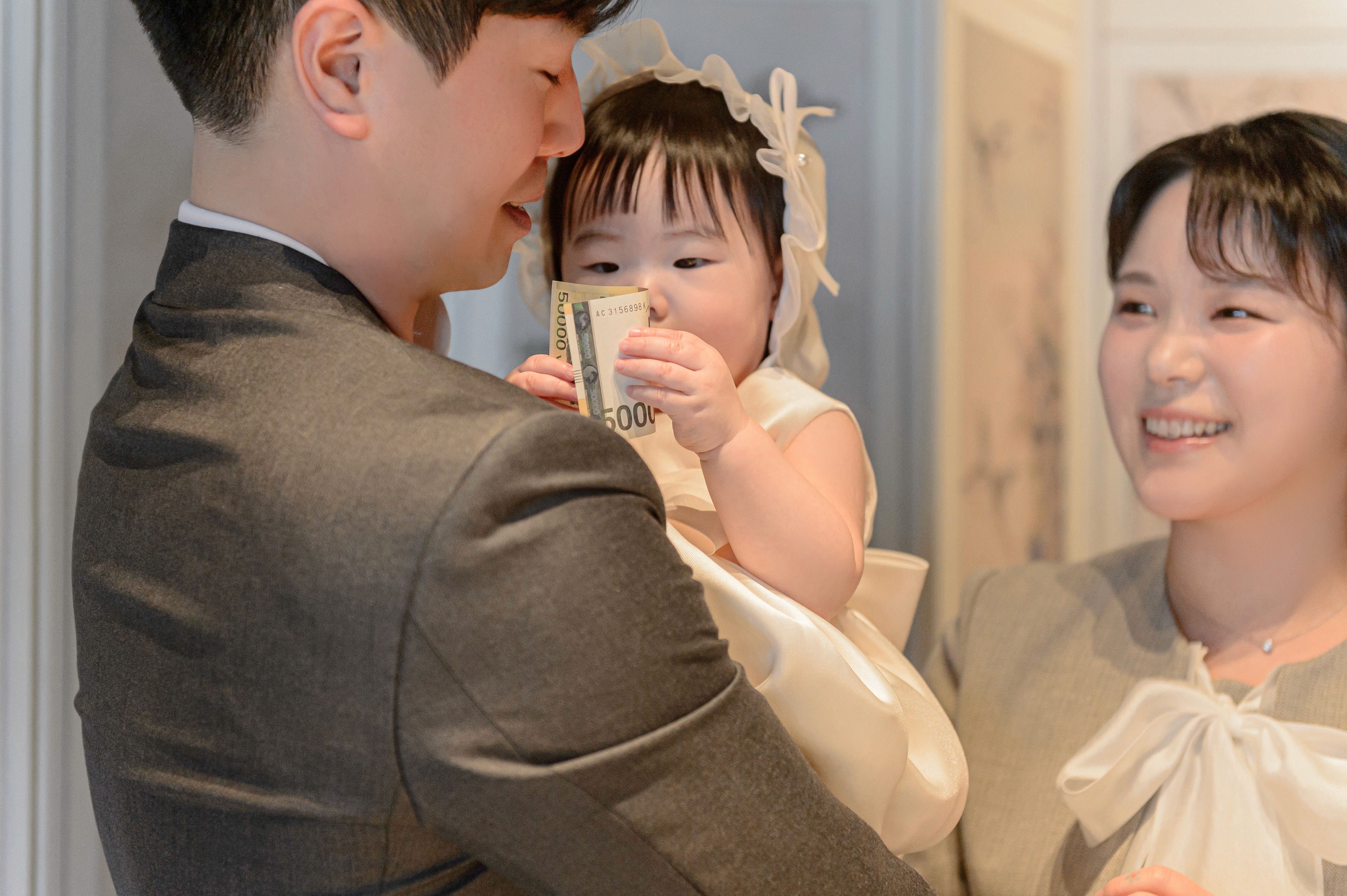 대전 오노마호텔 돌잔치 스냅 후기 | 타운하우스 자연광 아래 피어난 엔드라인스냅의 기록