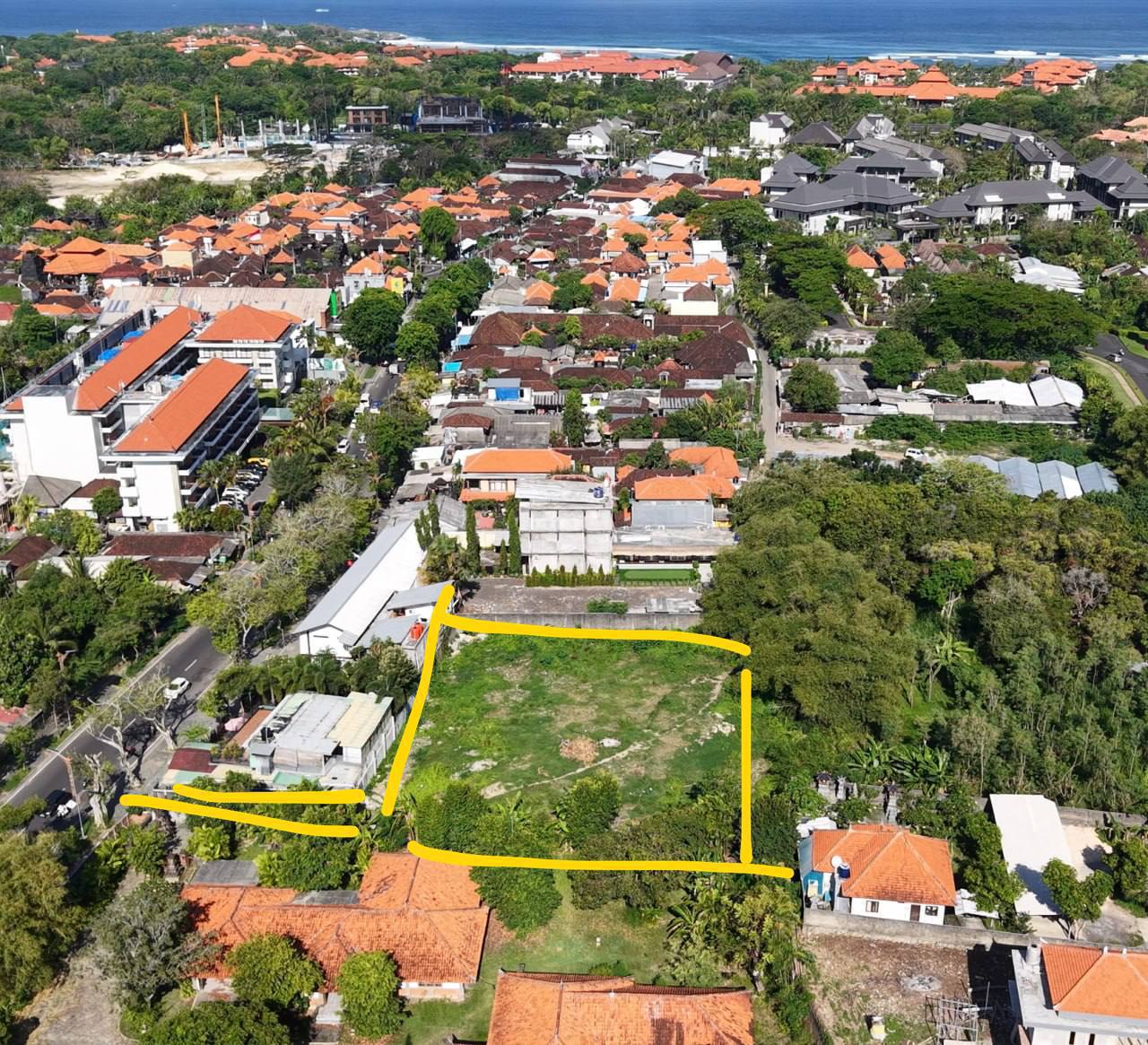 Land plot 2,200 m² in Nusa Dua, Bukit, Leasehold