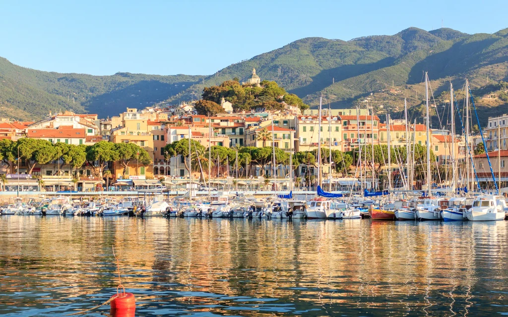 Terrengsykkeltur fra alpene til Sanremo ved Middelhavet | Expa Travel