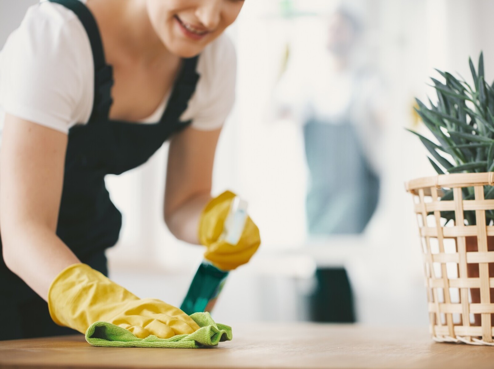 how much calories a day to lose weight