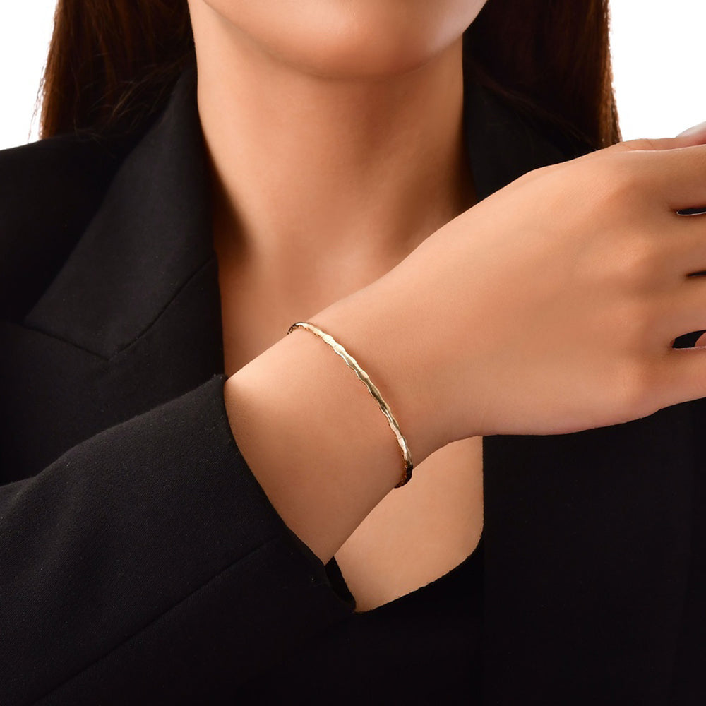 Assos 14 Ayar Altın Tasarım Kelepçe Bilezik 5.29 Gram