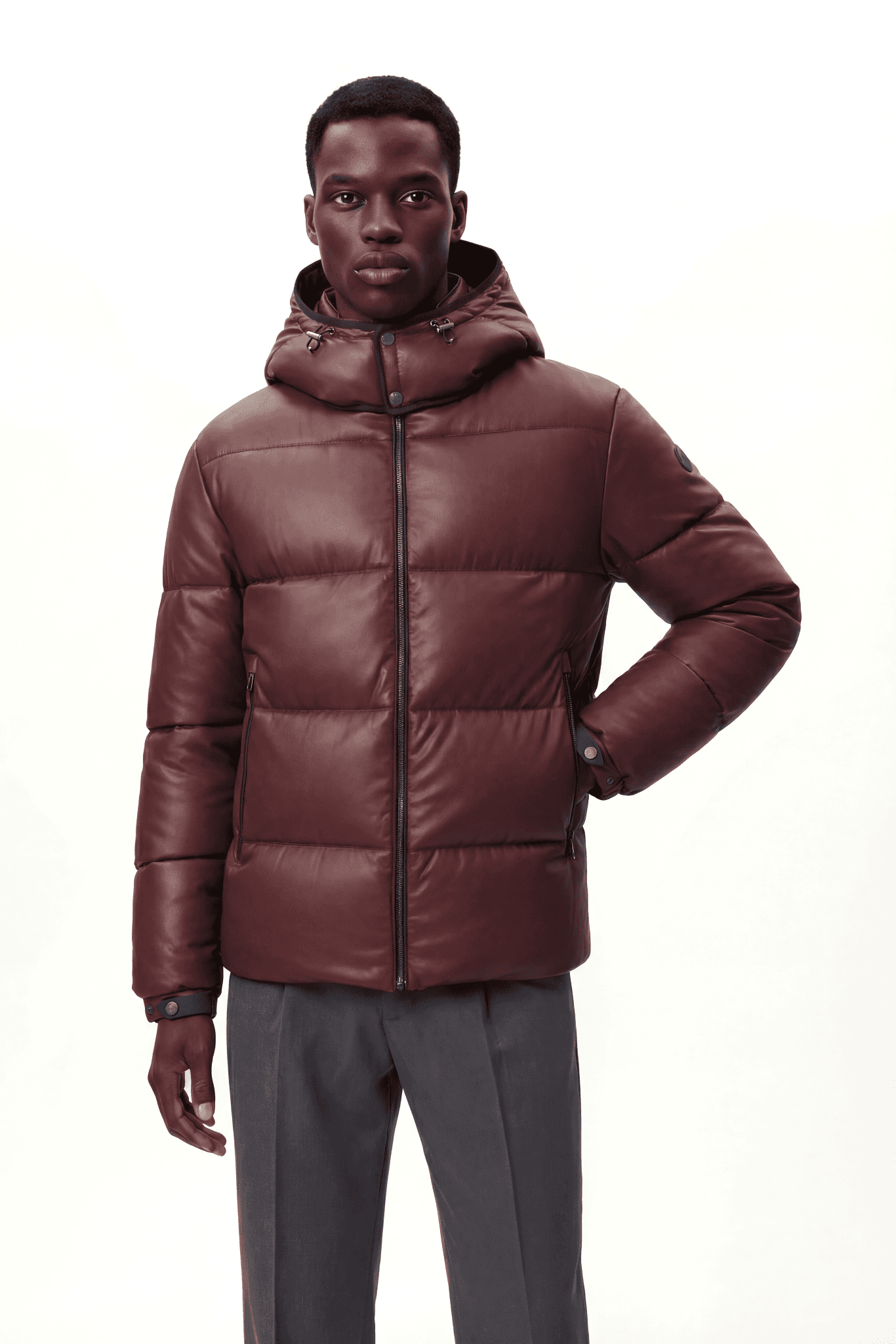 Multiple pose options for AI fashion models: front, back and side views to showcase clothing details. Compliant to marketplace e-commerce photography standards.