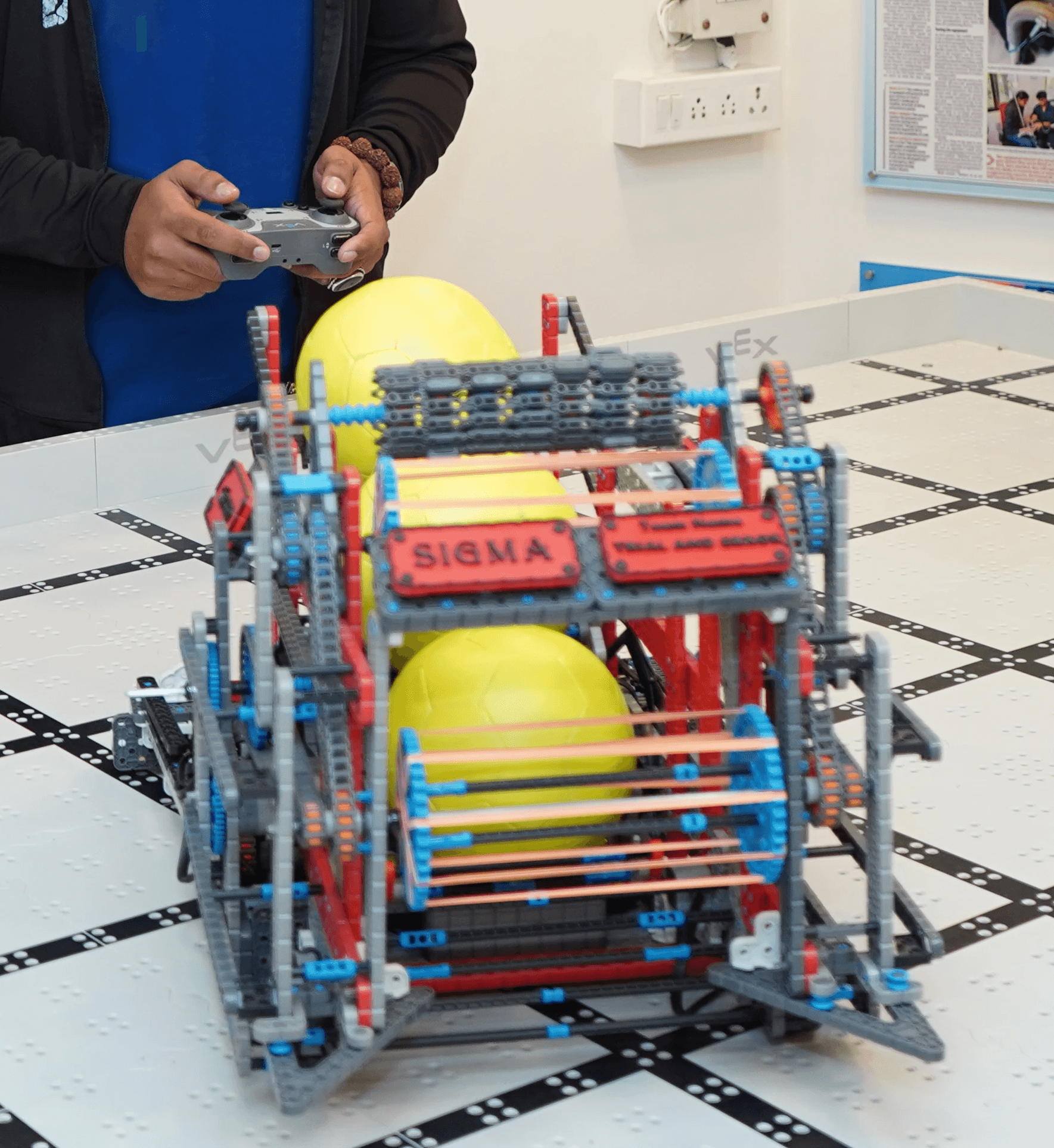 Women working with laptop in a dark red and black backround