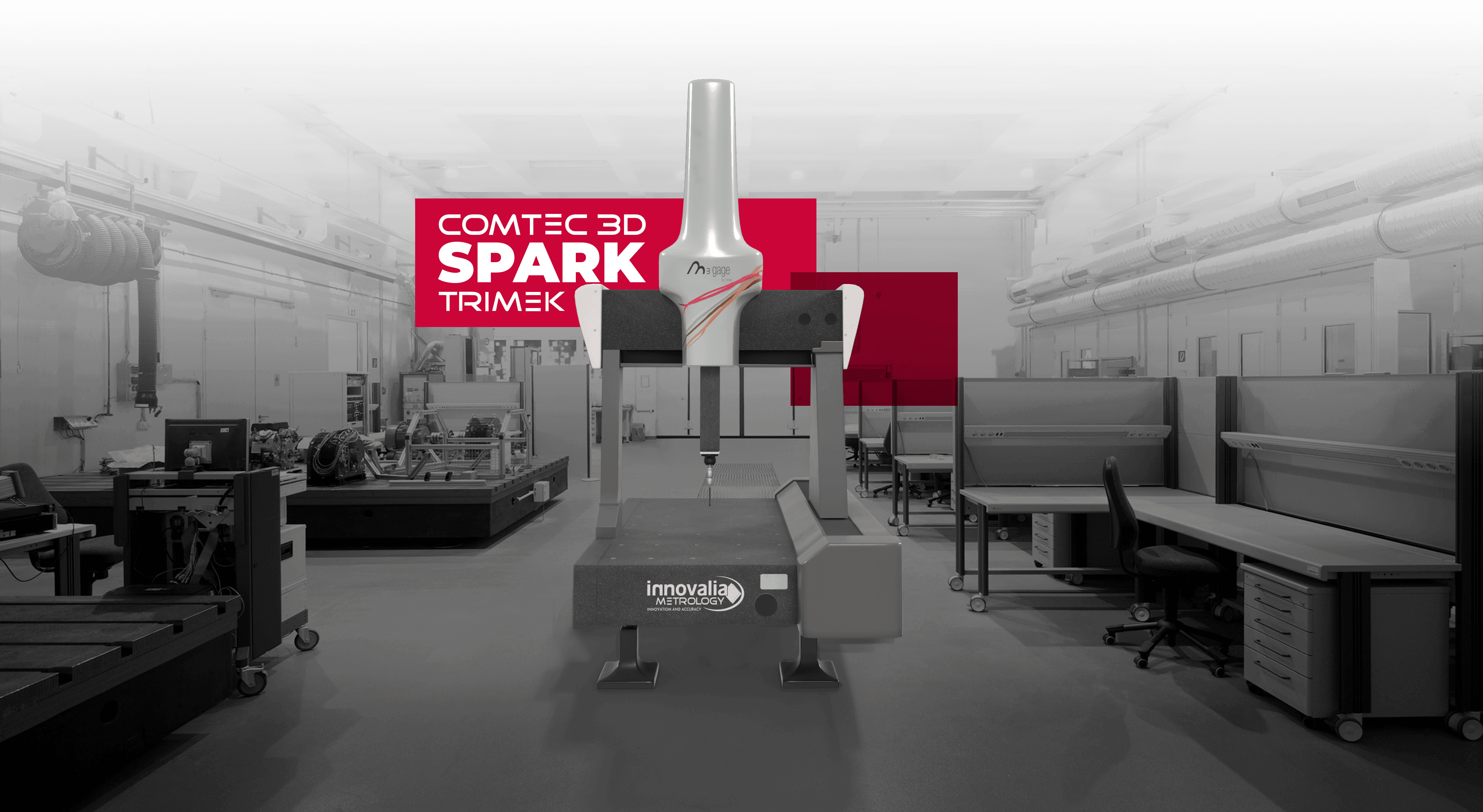 Widok interfejsu online do projektowania wlasnego kalendarza firmowego lub sciennnego.