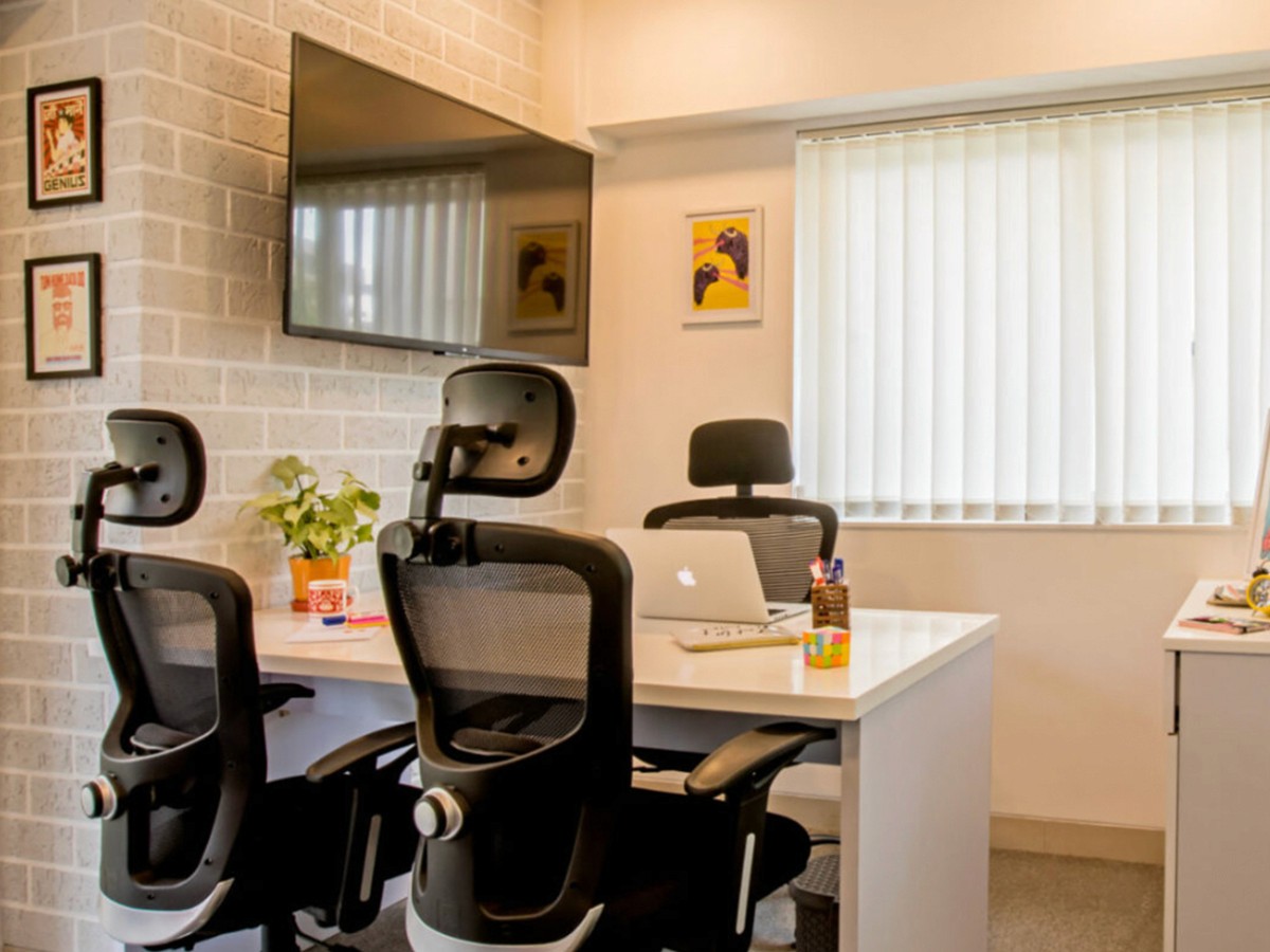 imagery of brandsand space studio interior
