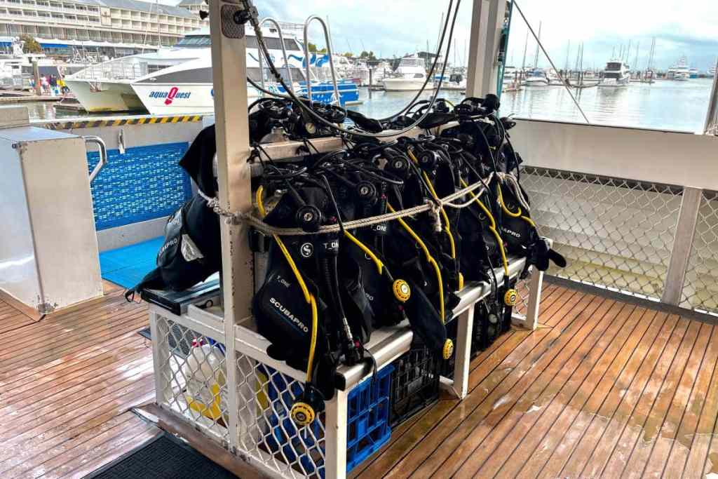 scuba diving equipment