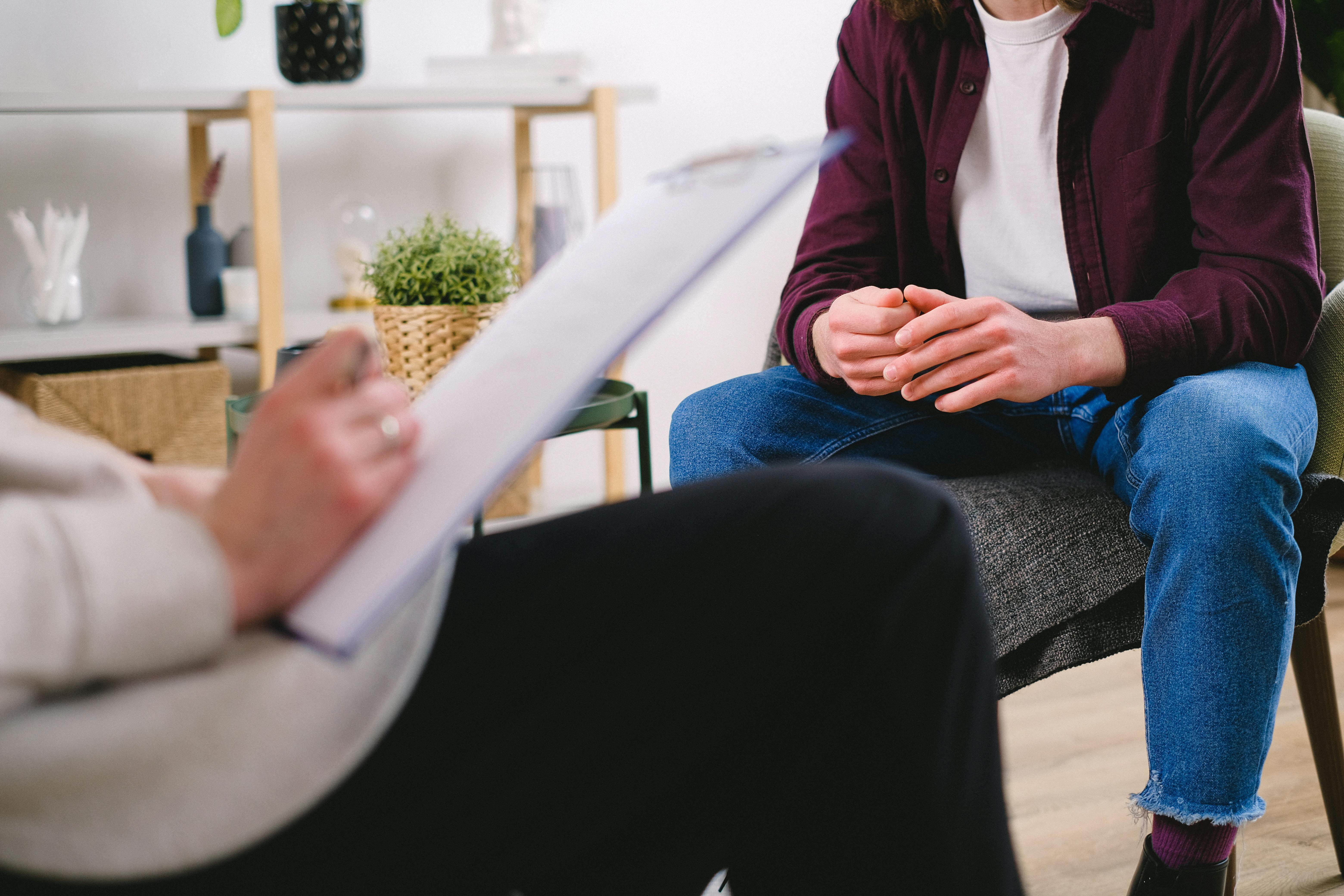 picture showing two persons discussing some thing