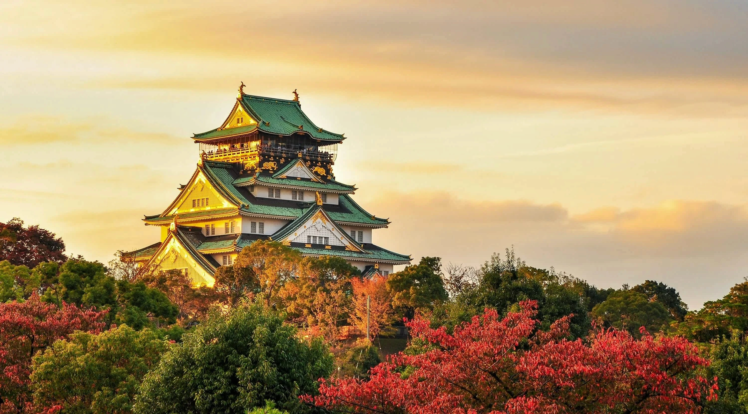 Osaka Castle at sunset