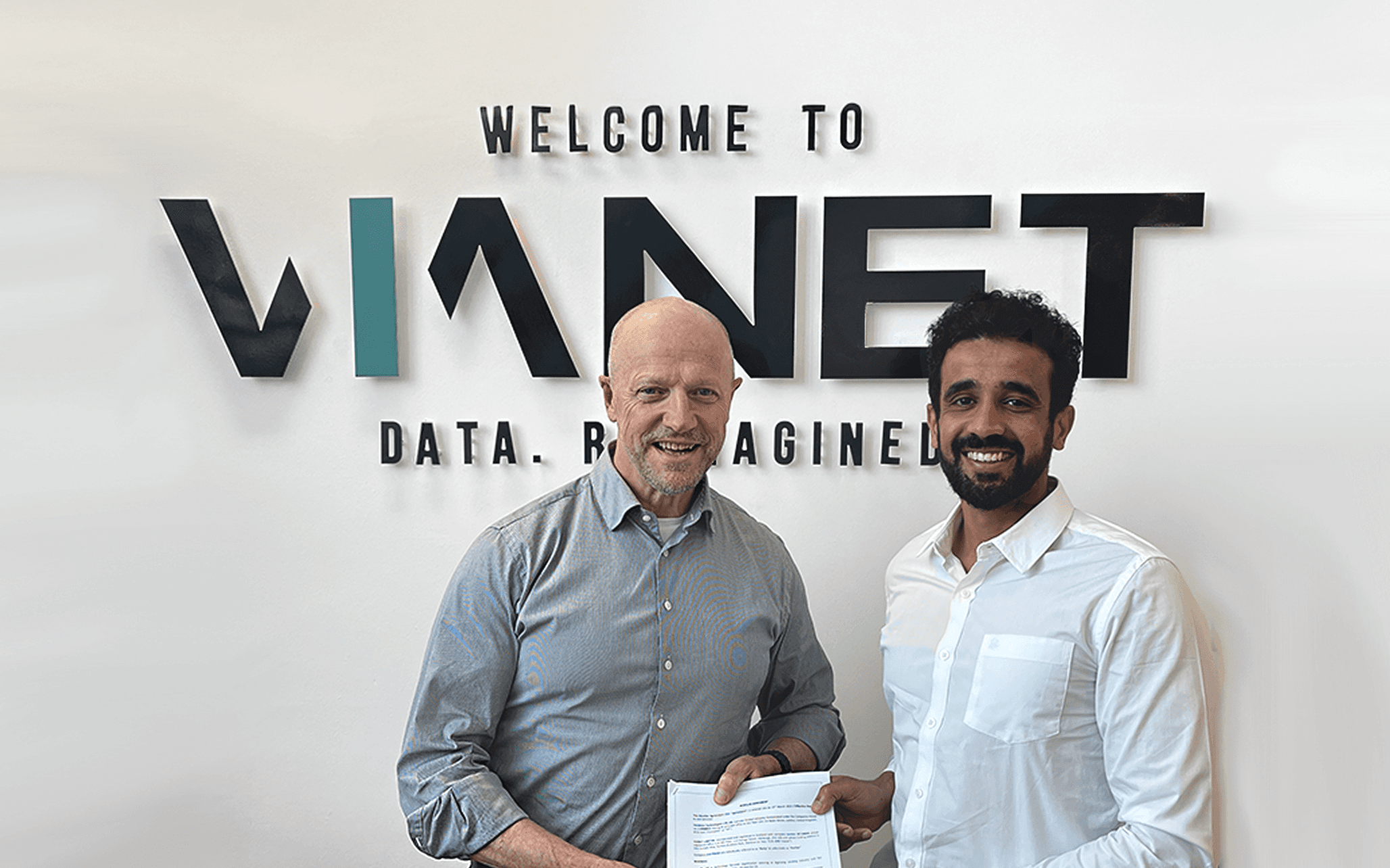 James Dickson, CEO of Vianet with Aroon Khatter, for Vendekin Technologies Partnership 