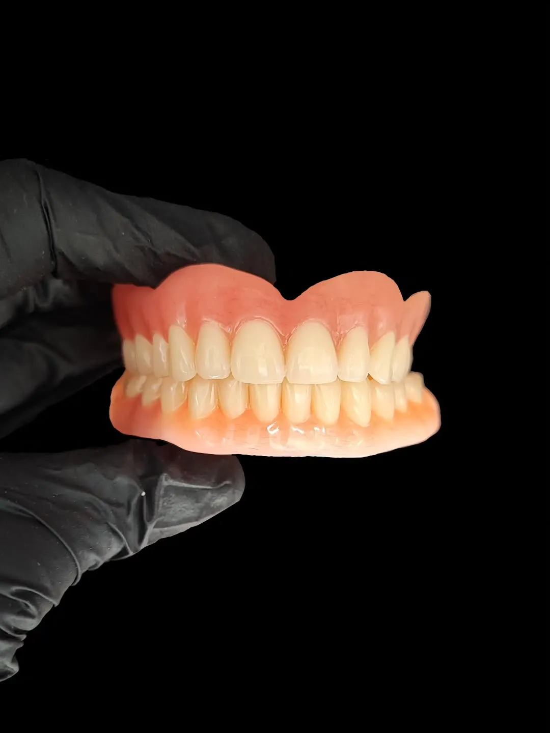 Prótesis dental removible terminada