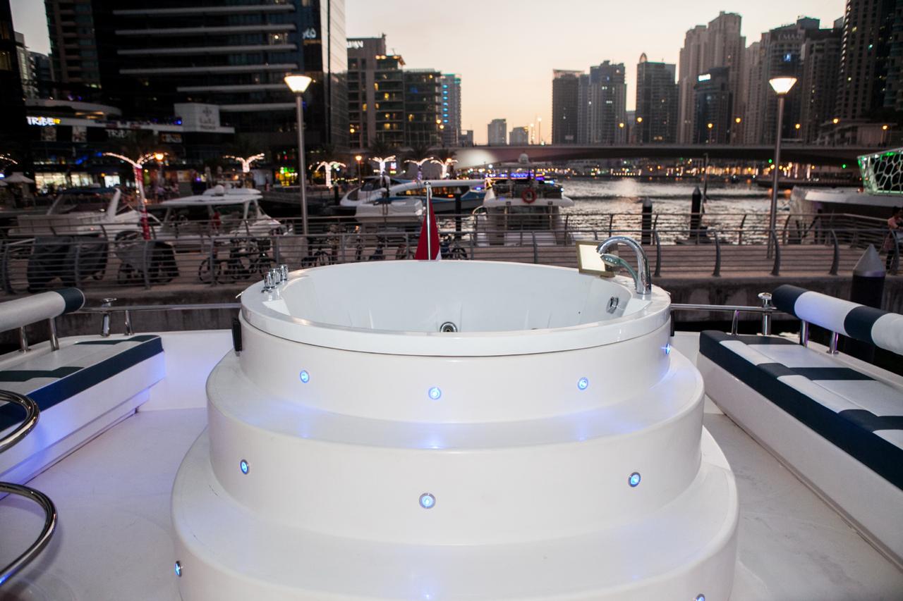 Dubai Yacht Rental | 90ft Gulf Craft