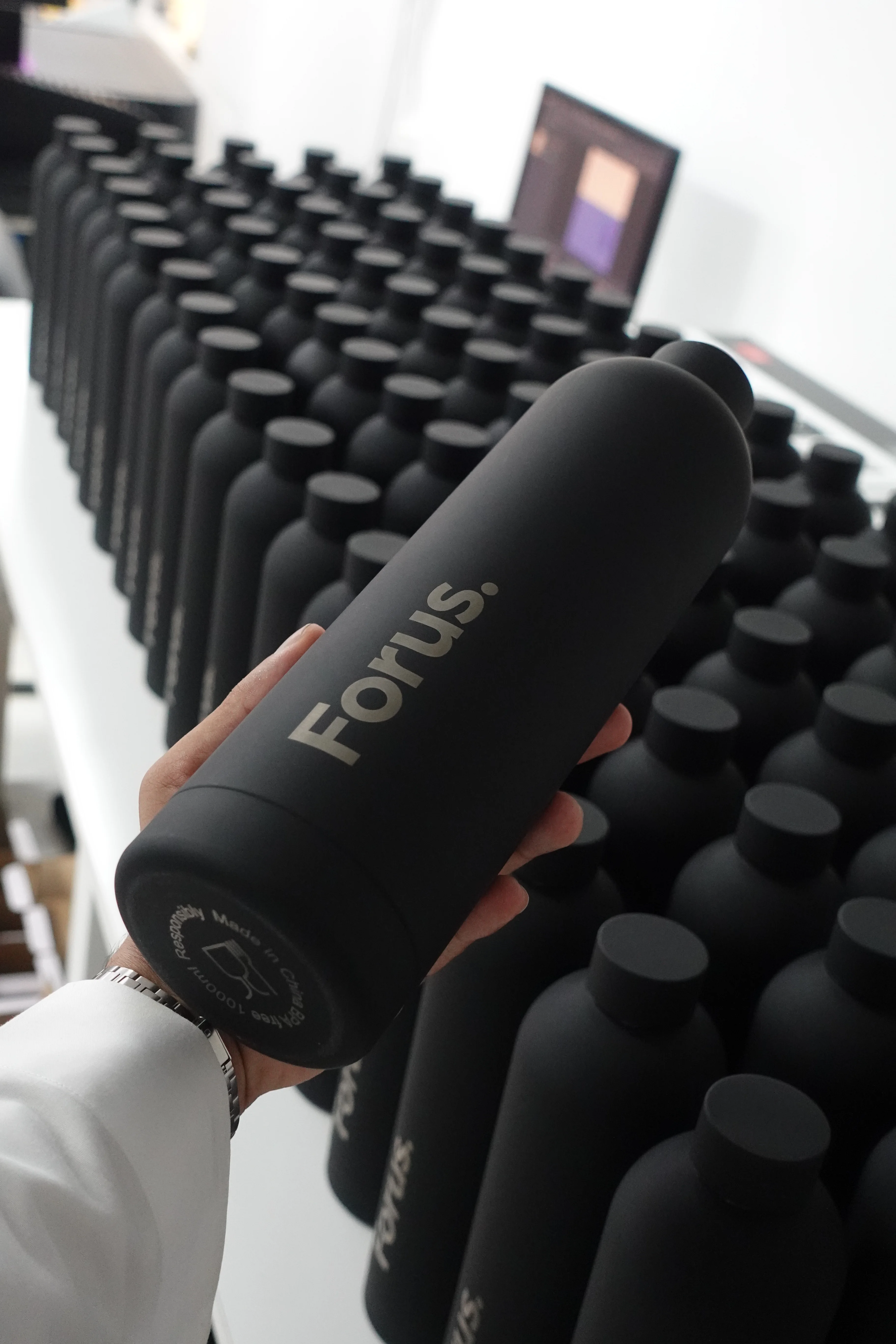 corporate-gifting-with-printing-laser-engraving-uae-black-ink-graphics