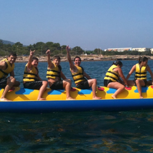 Tiket Perjalanan Perahu dengan Banana Boat, Makanan & Premium Open Bar di Ibiza