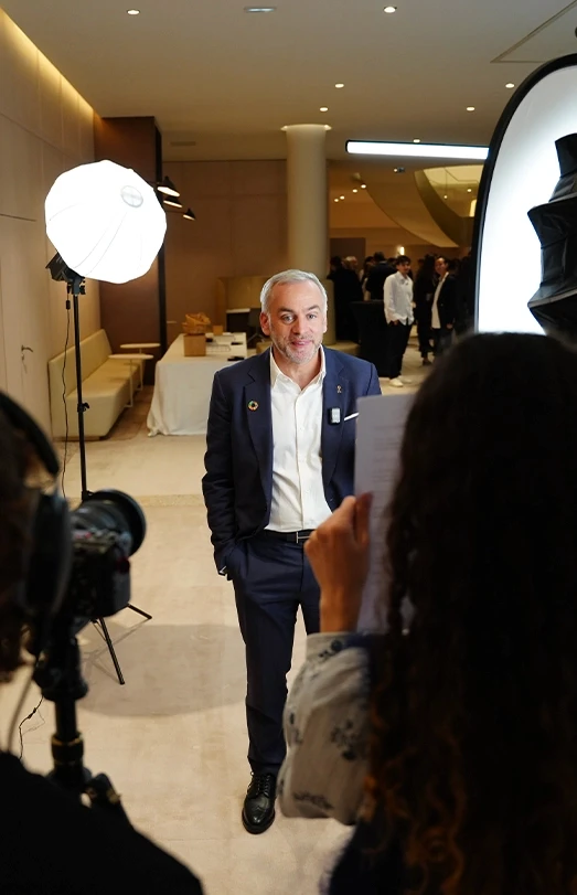 Red and black 3D cube mockup on a table