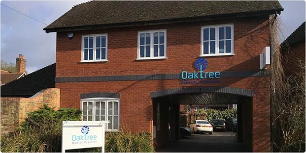 xterior of Oaktree dental practice Berkshire