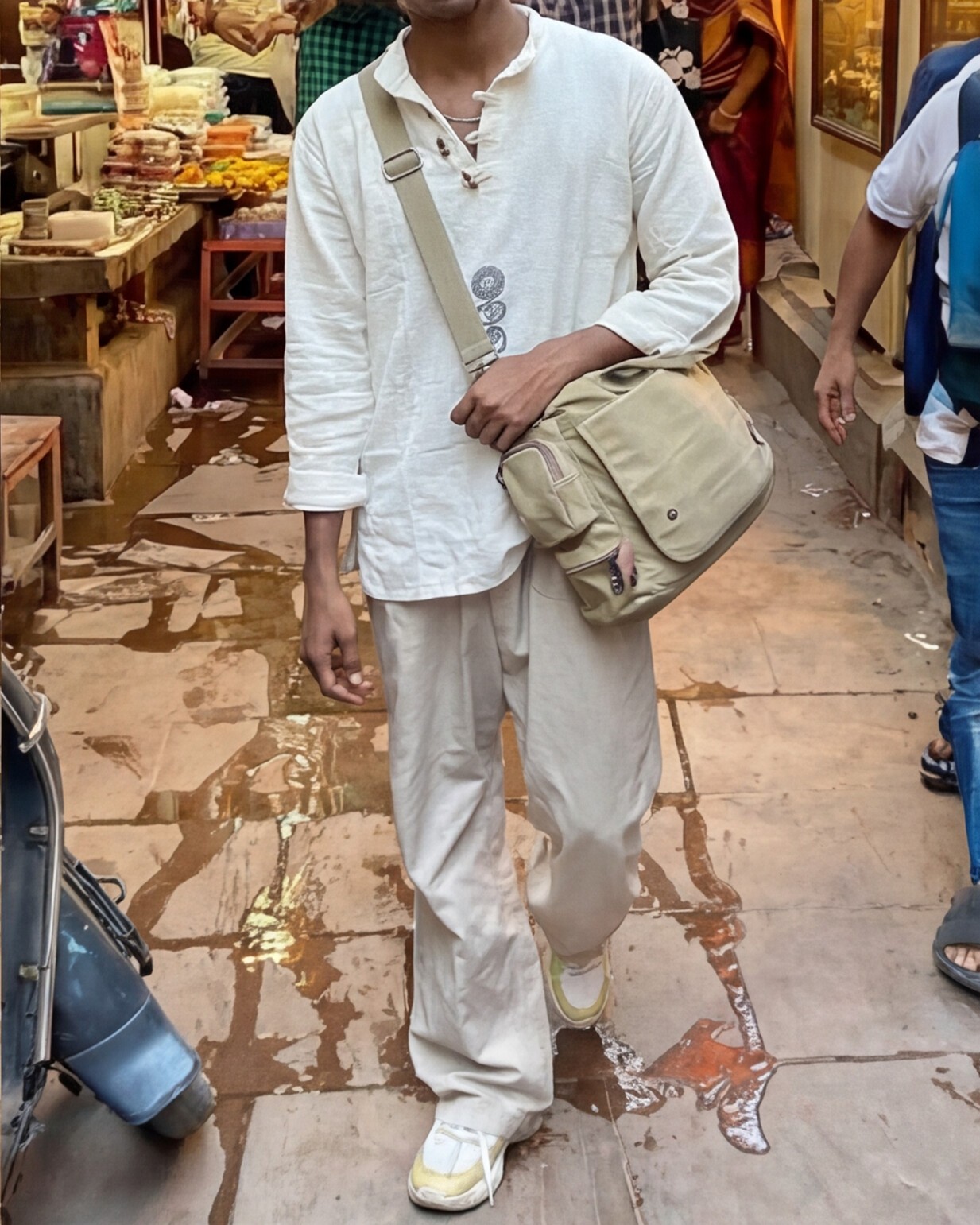 Off-White Kurta with Relaxed Trousers