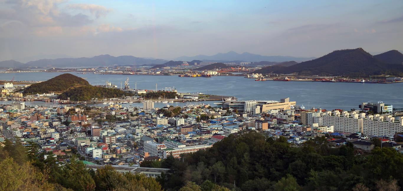 A panoramic view of Seoul