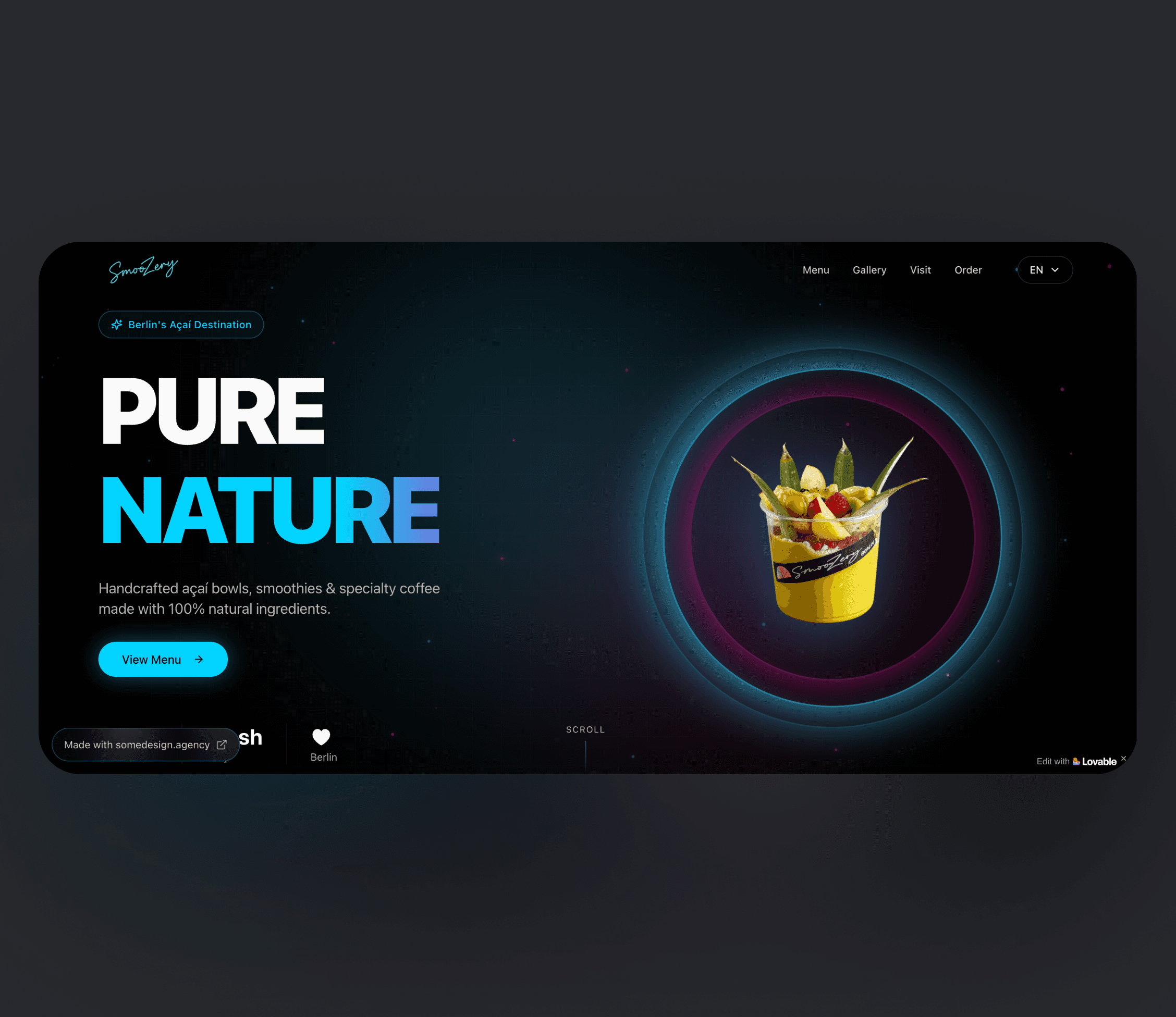 speaker with a half white half green background