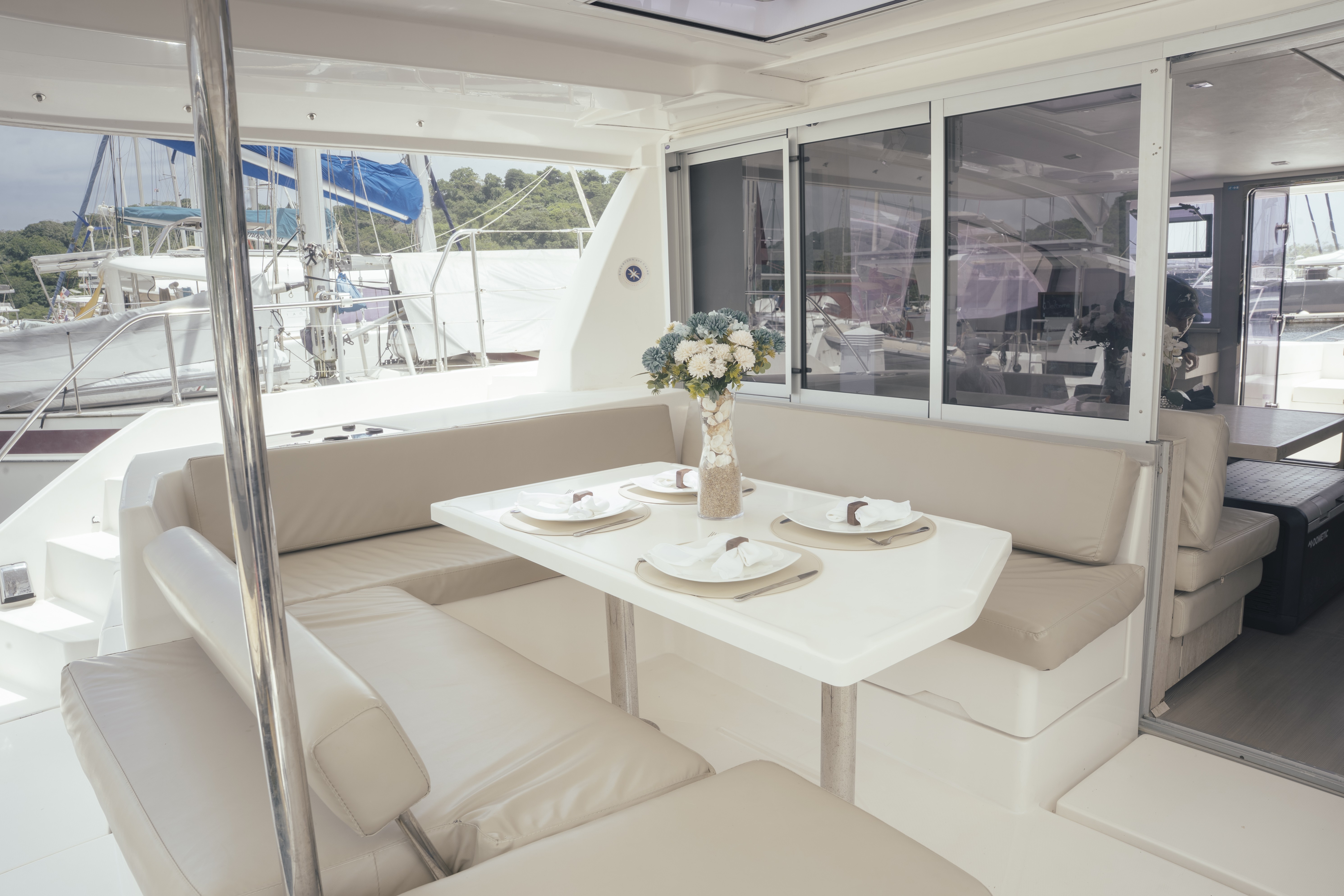 Leopard 40 — crewed charter in San Blas, Panama