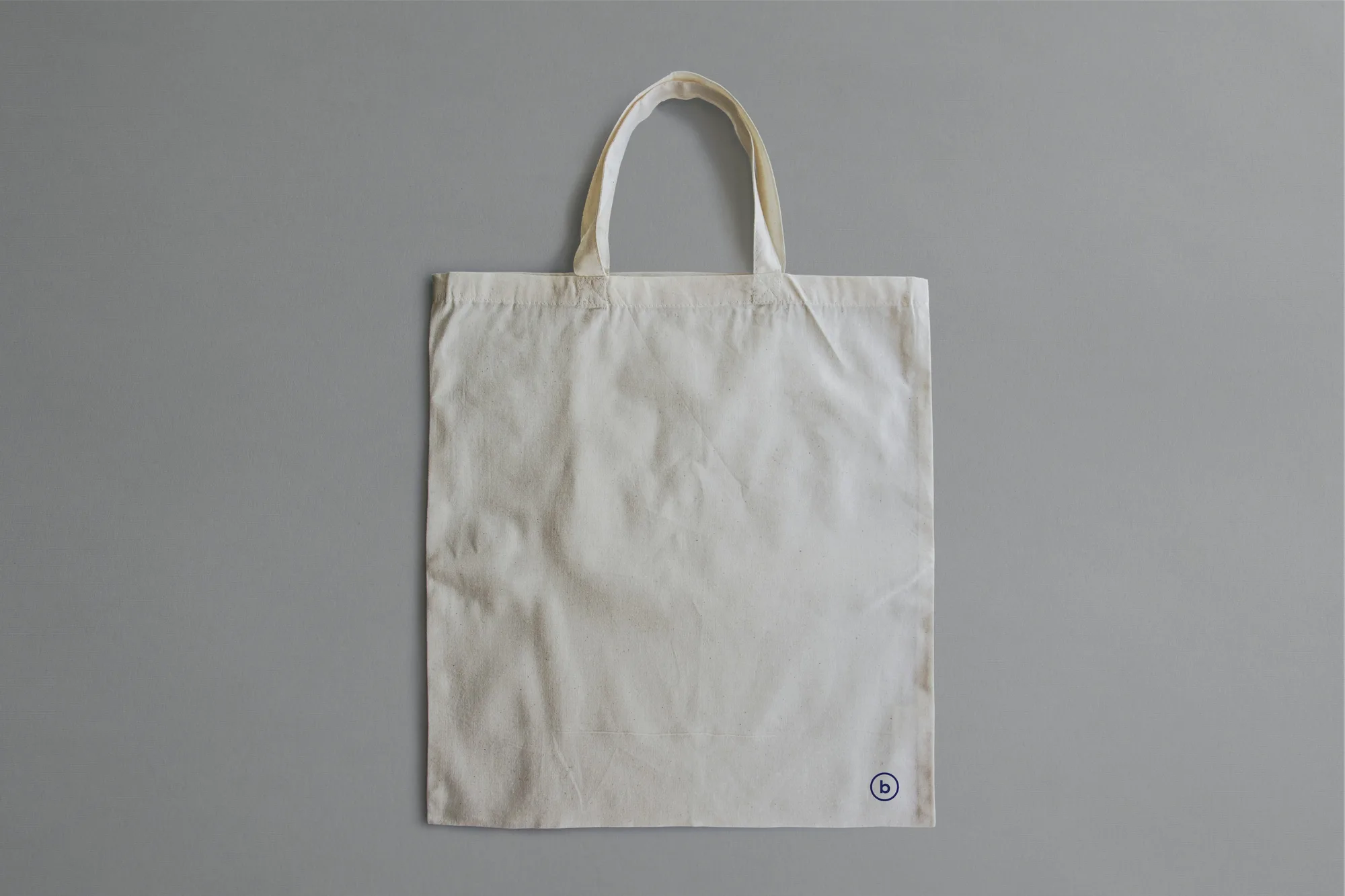 strip tote