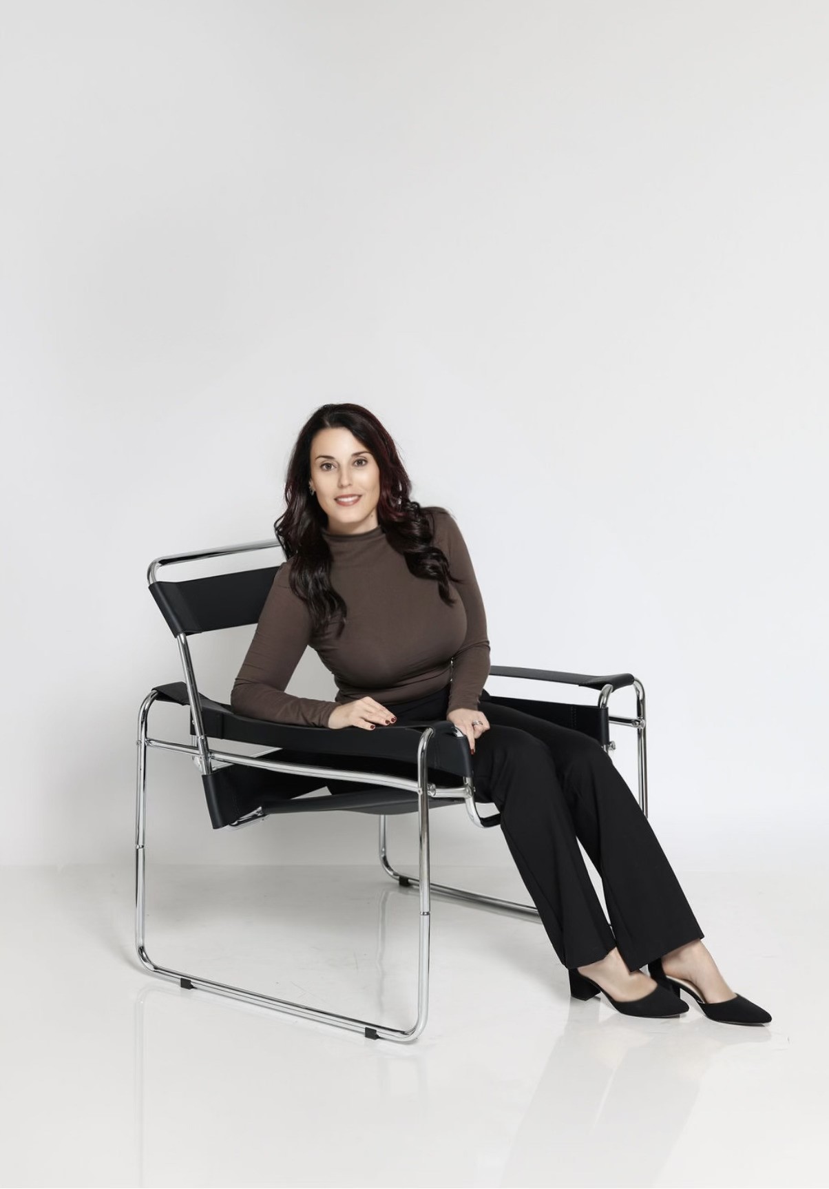 The Owner of Unwind Head Spa 