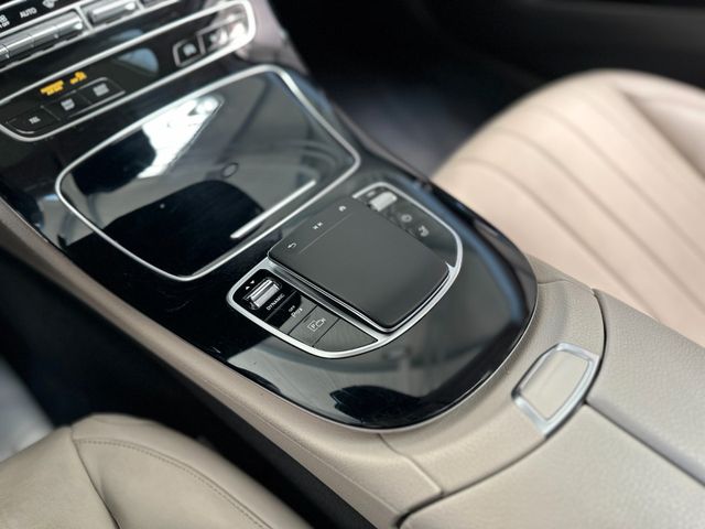 MERCEDES-BENZ E 300 2020 RED Gebrauchtwagen - Galeriebild 21