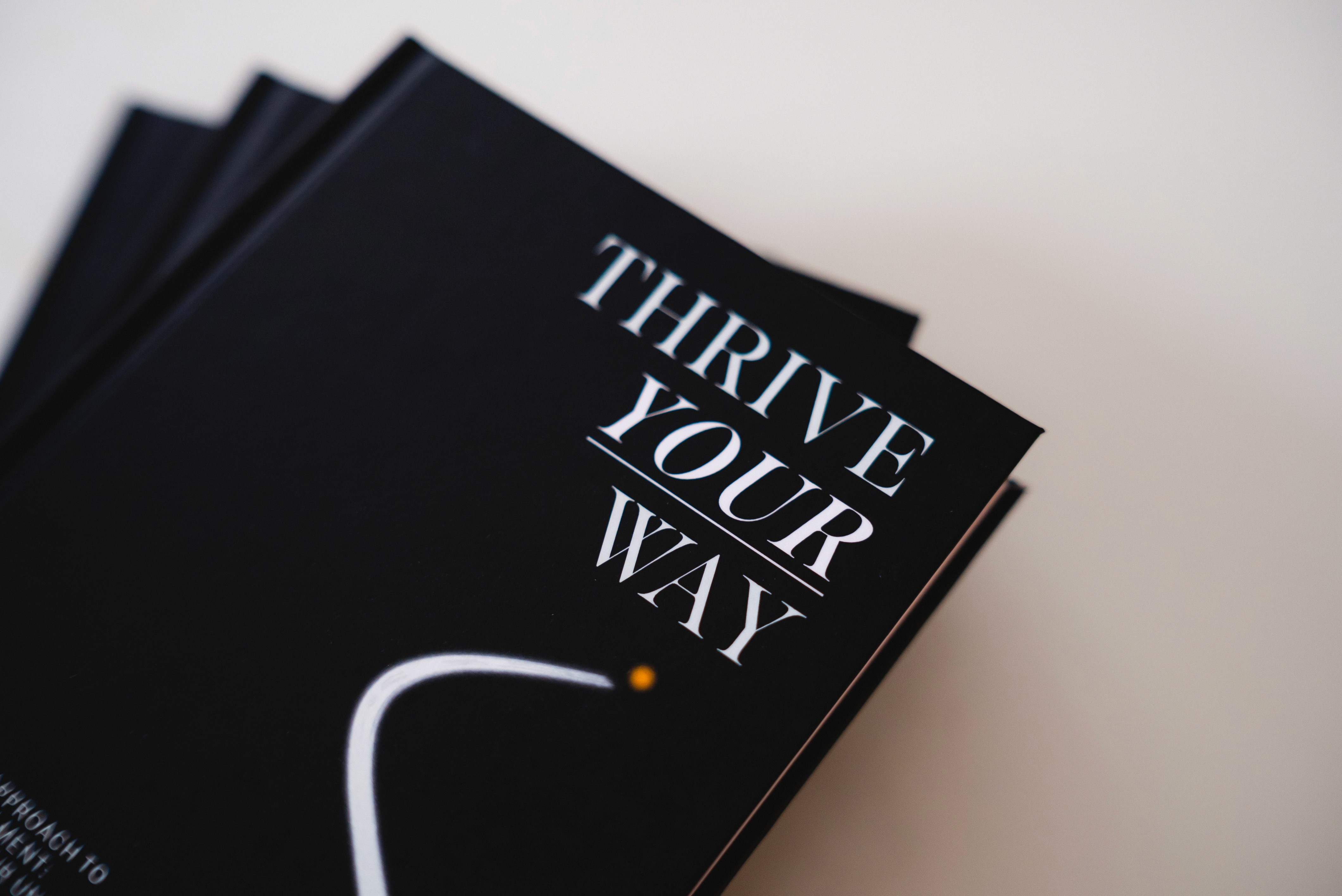 Thrive Your Way Book A Practical Approach to Lifelong Fulfilment How Yo Build Your Unique Toolbox Author Natiska Tjarks