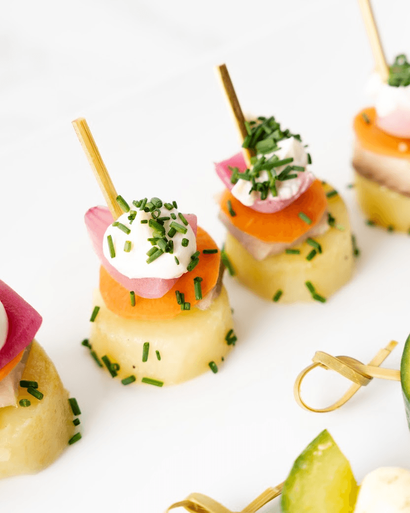 Plats et plateaux préparé par La Table de Cana