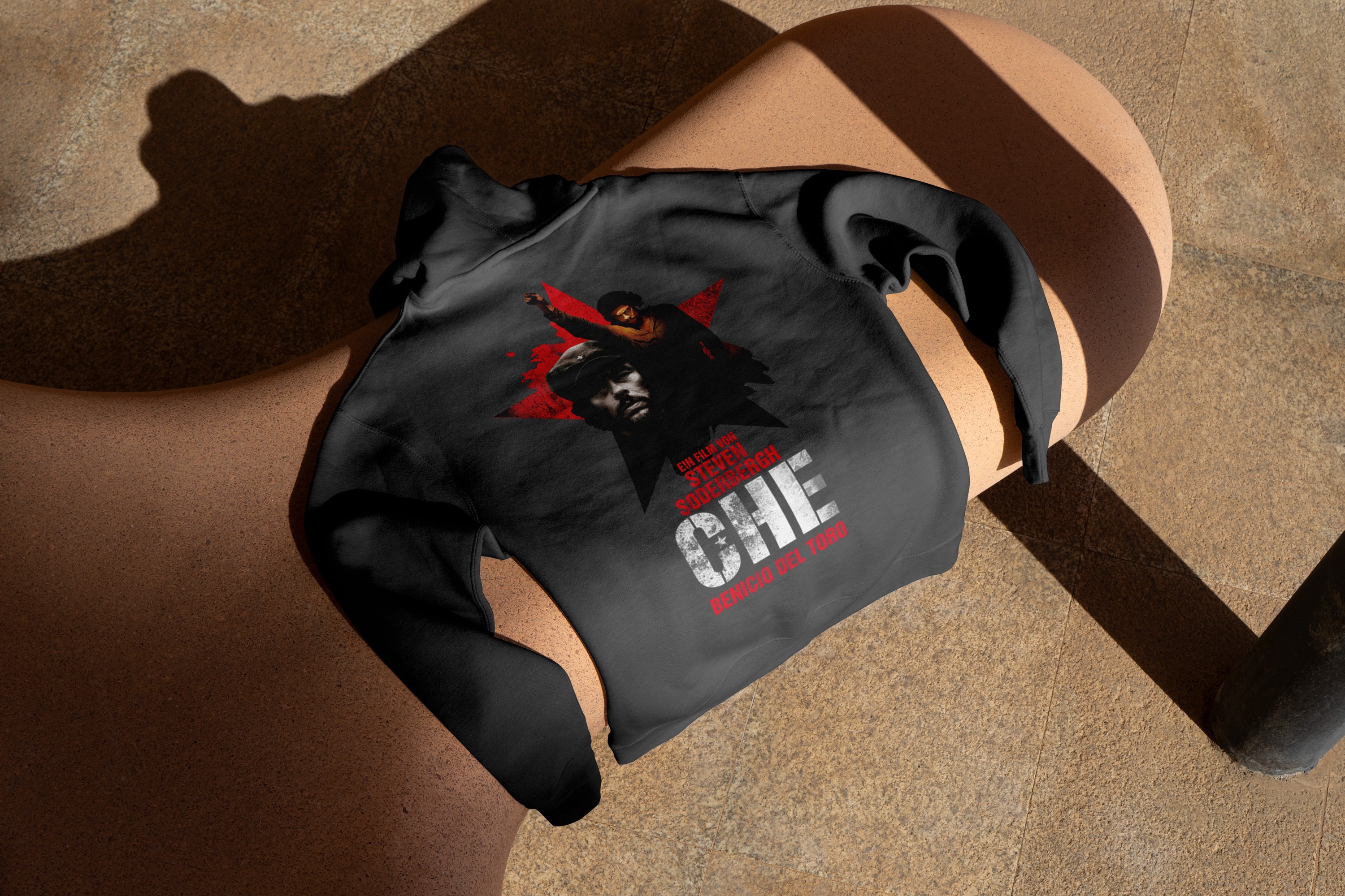 Hoodie Design für „Che I & II“ – grafische Adaption des Filmplakats mit ikonischer Bildsprache