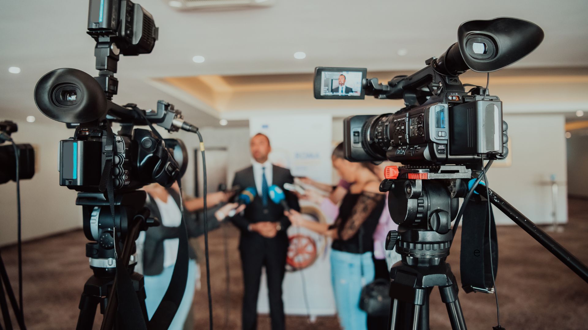 Picture of Cameras in an interview setting