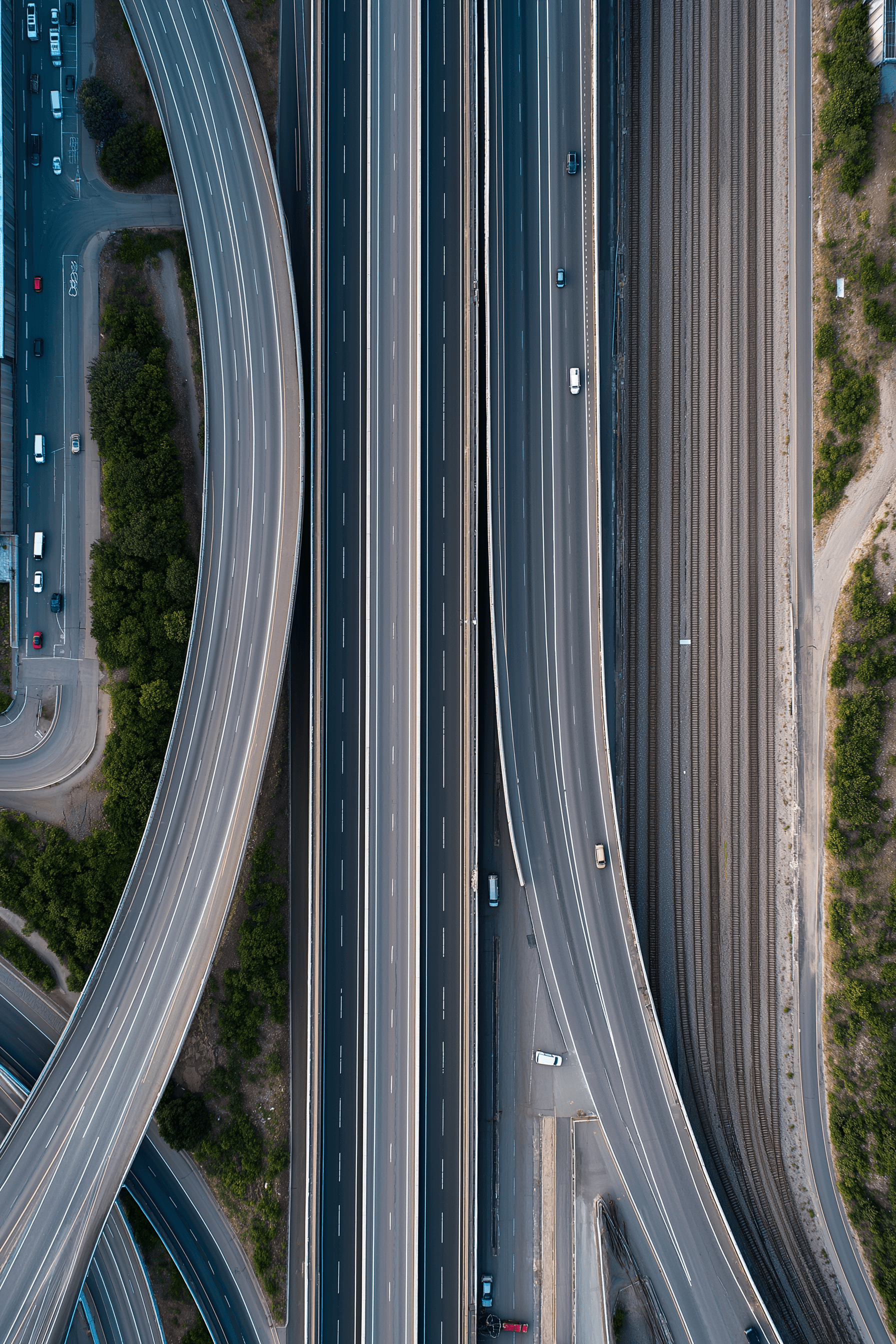 7 Critical Shifts Reshaping DeFi Infrastructure for Institutional Capital in 2025