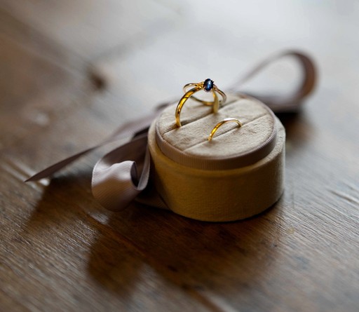 Family posing together for a group portrait.