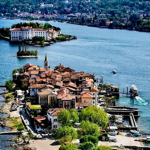 two islands