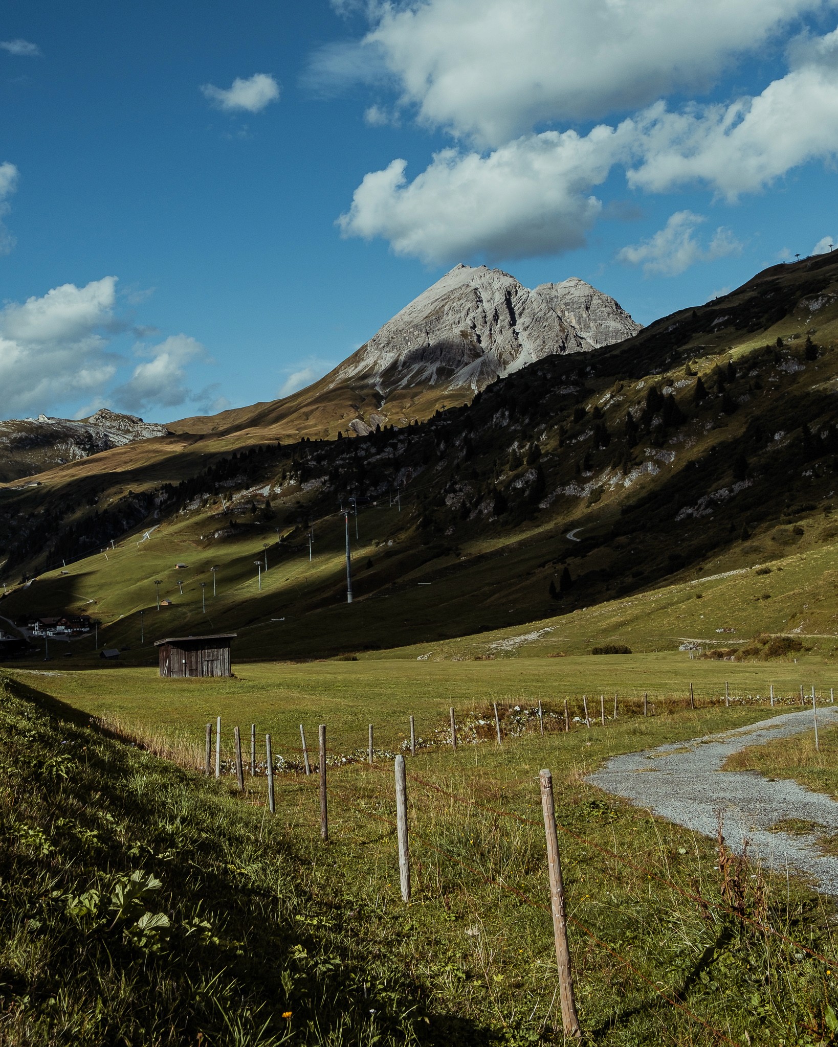 Unberührte Natur mit alpiner Bergkulisse – das perfekte Hideaway für Ruhesuchende in den Bergen