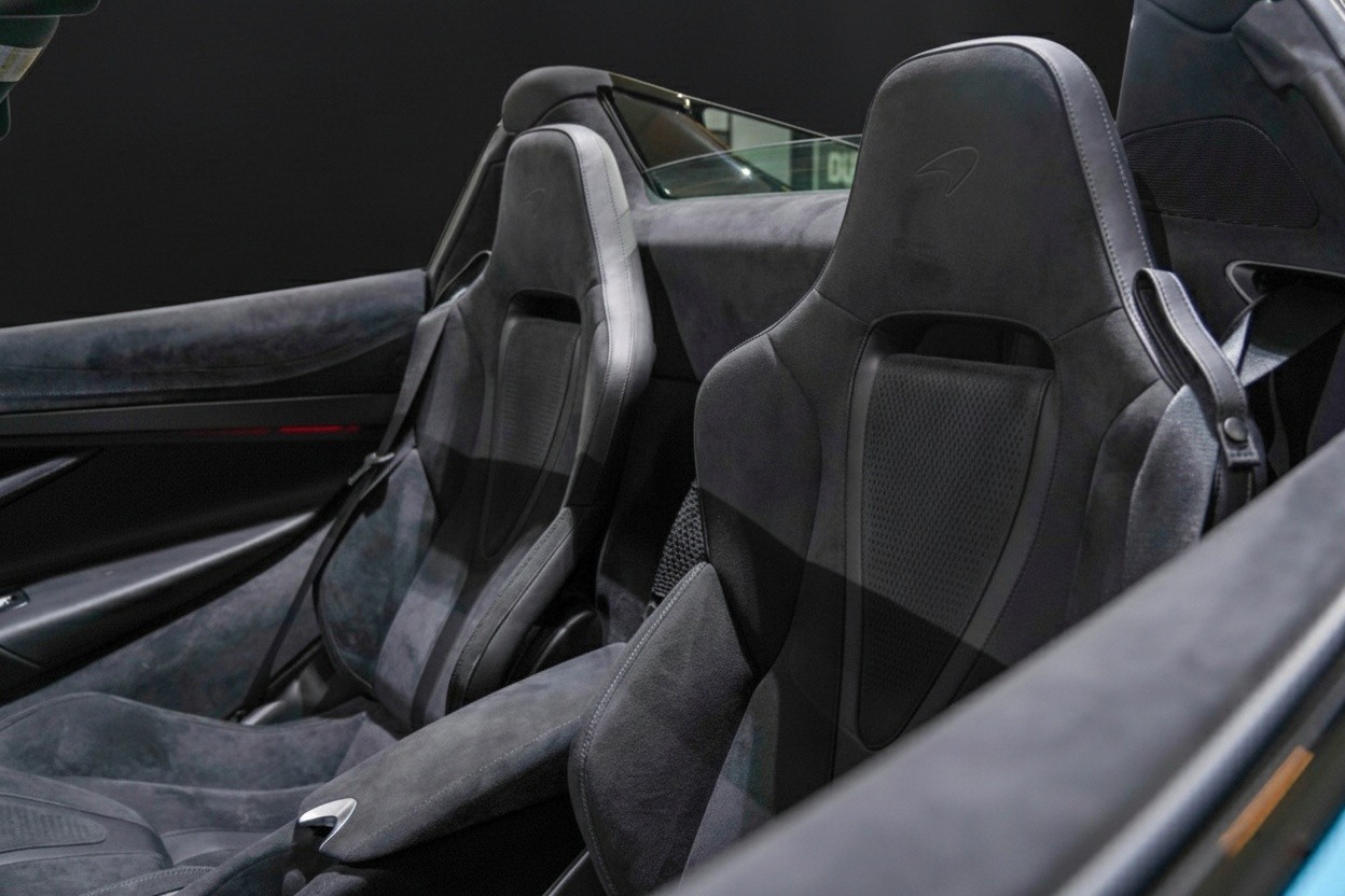McLaren 750S Spider interior featuring driver-focused cockpit and premium materials at Queen of Supercar Rental.
