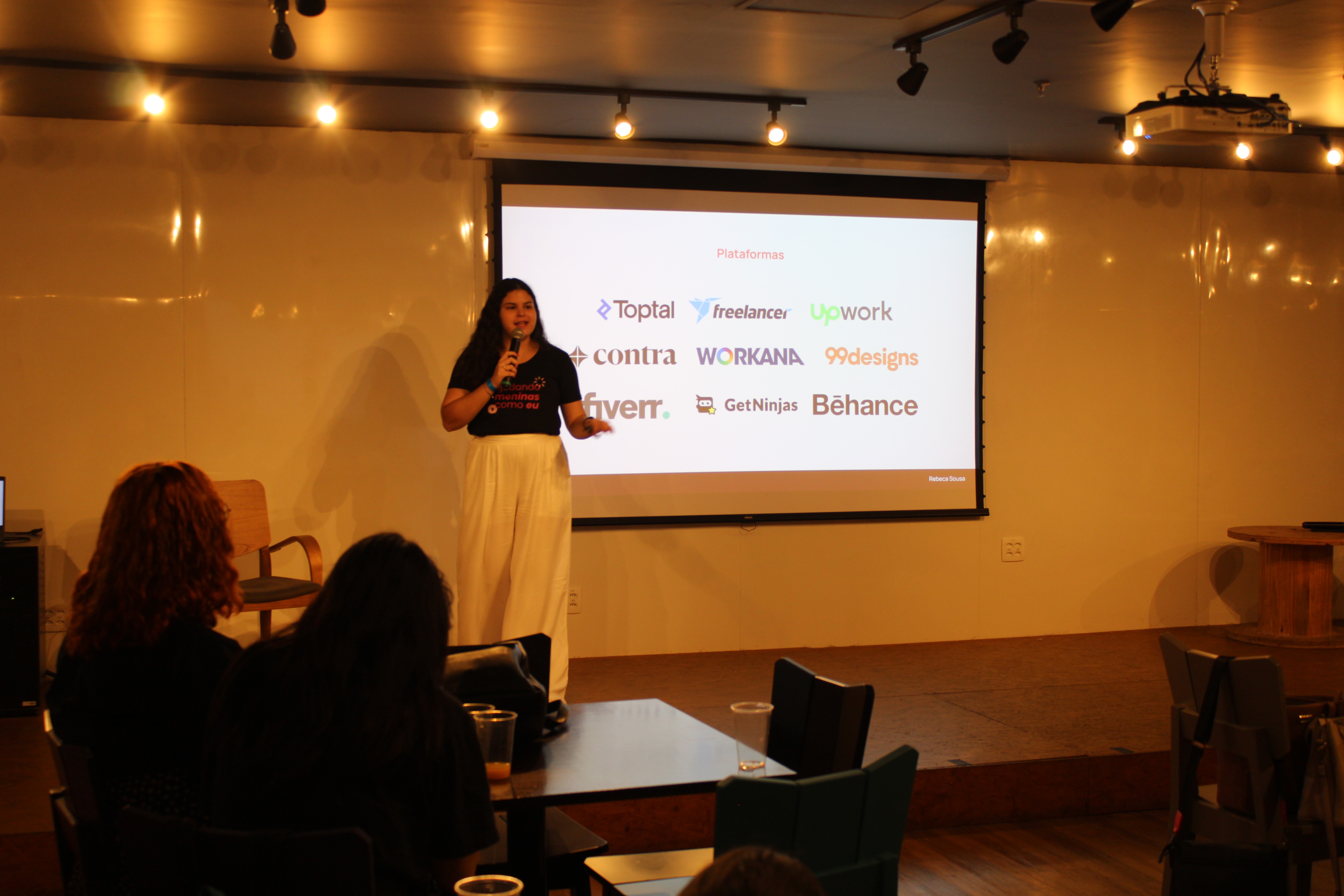 Abstract blue shapes create an interesting pattern.