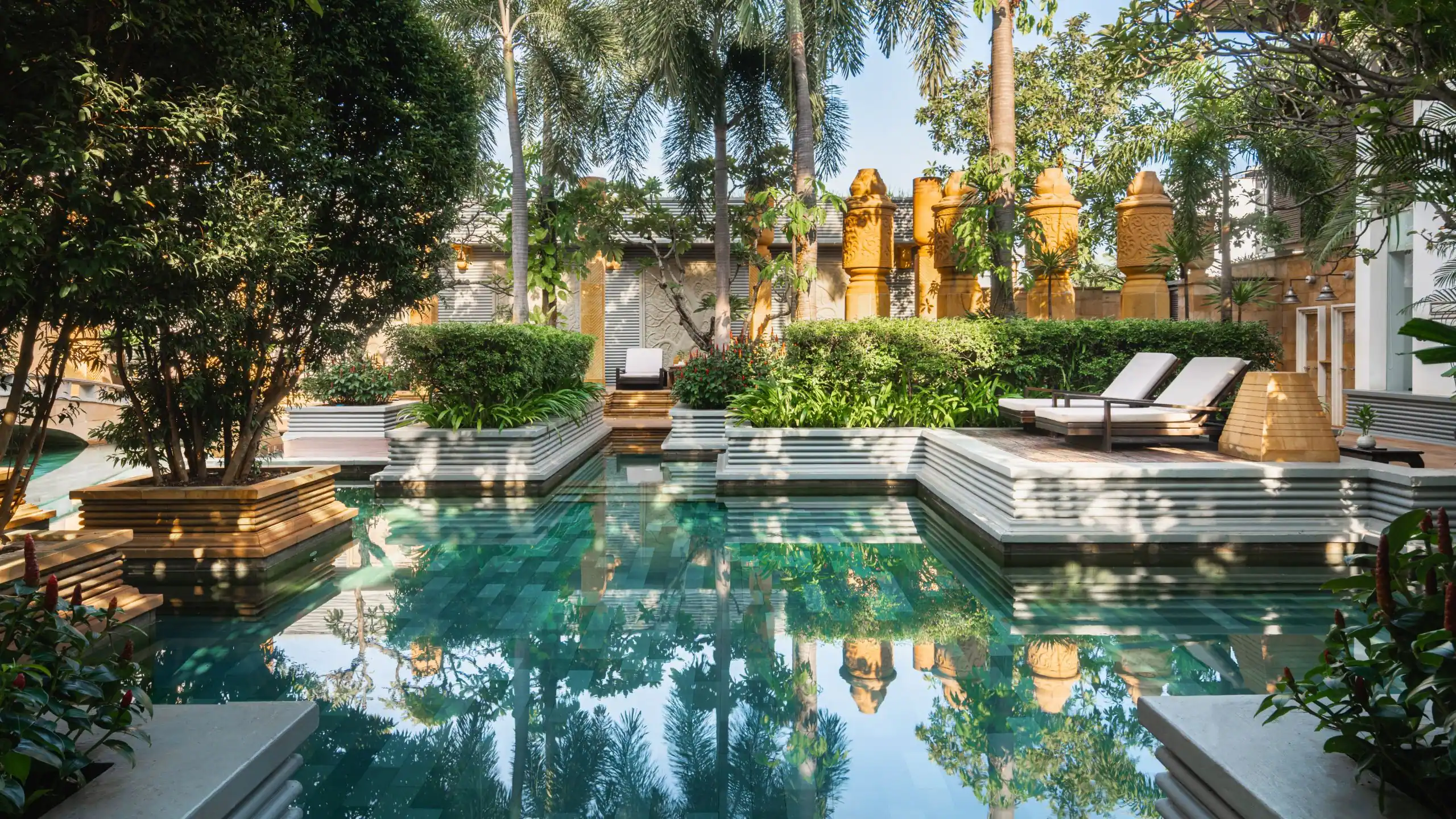 Phnom Penh Architecture