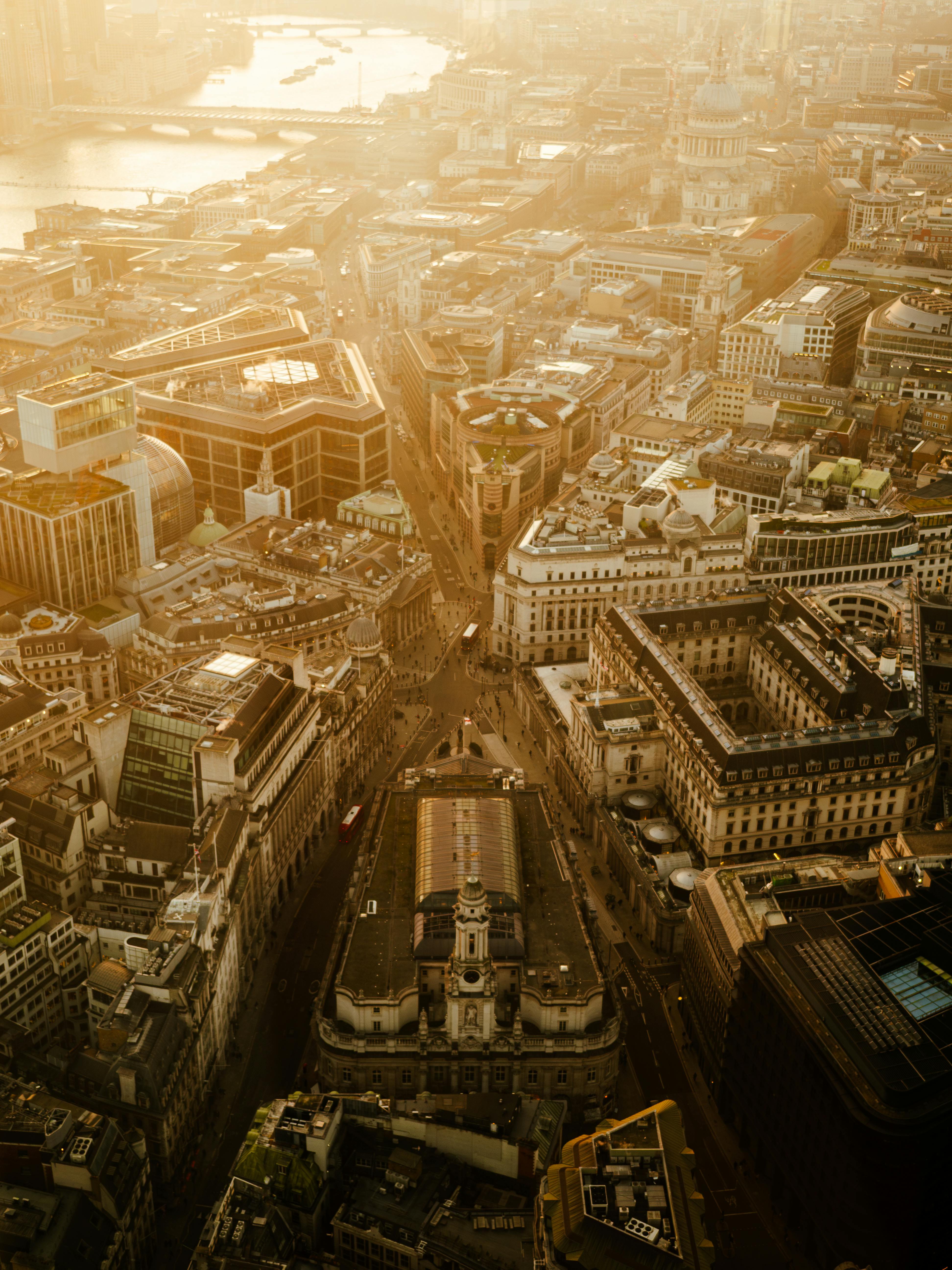 Image of a popular city taken from a high point 