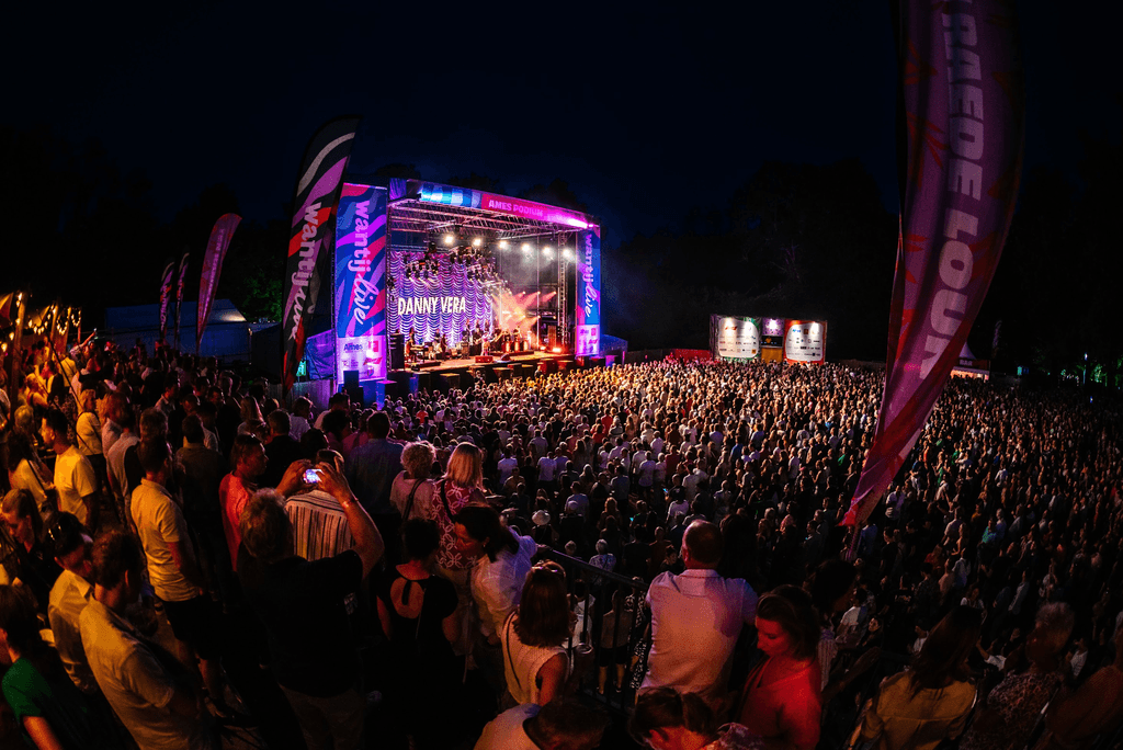 Wantij Live avondsfeer