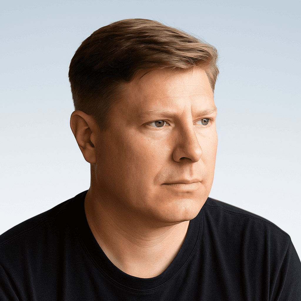 A portrate of Ian Larson, Head of UX for complex digital ecosystems