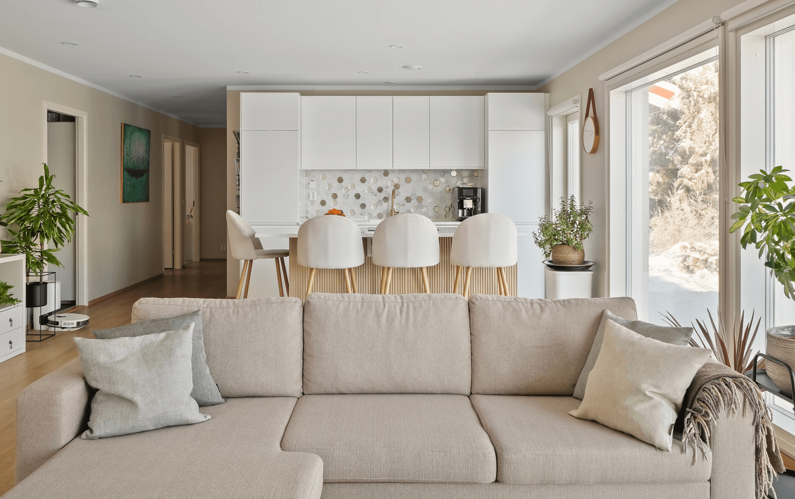 Realio-hero-asuntokuvaus