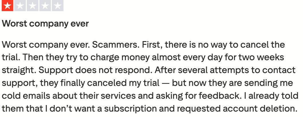 One-star review complaining about scams and billing problems