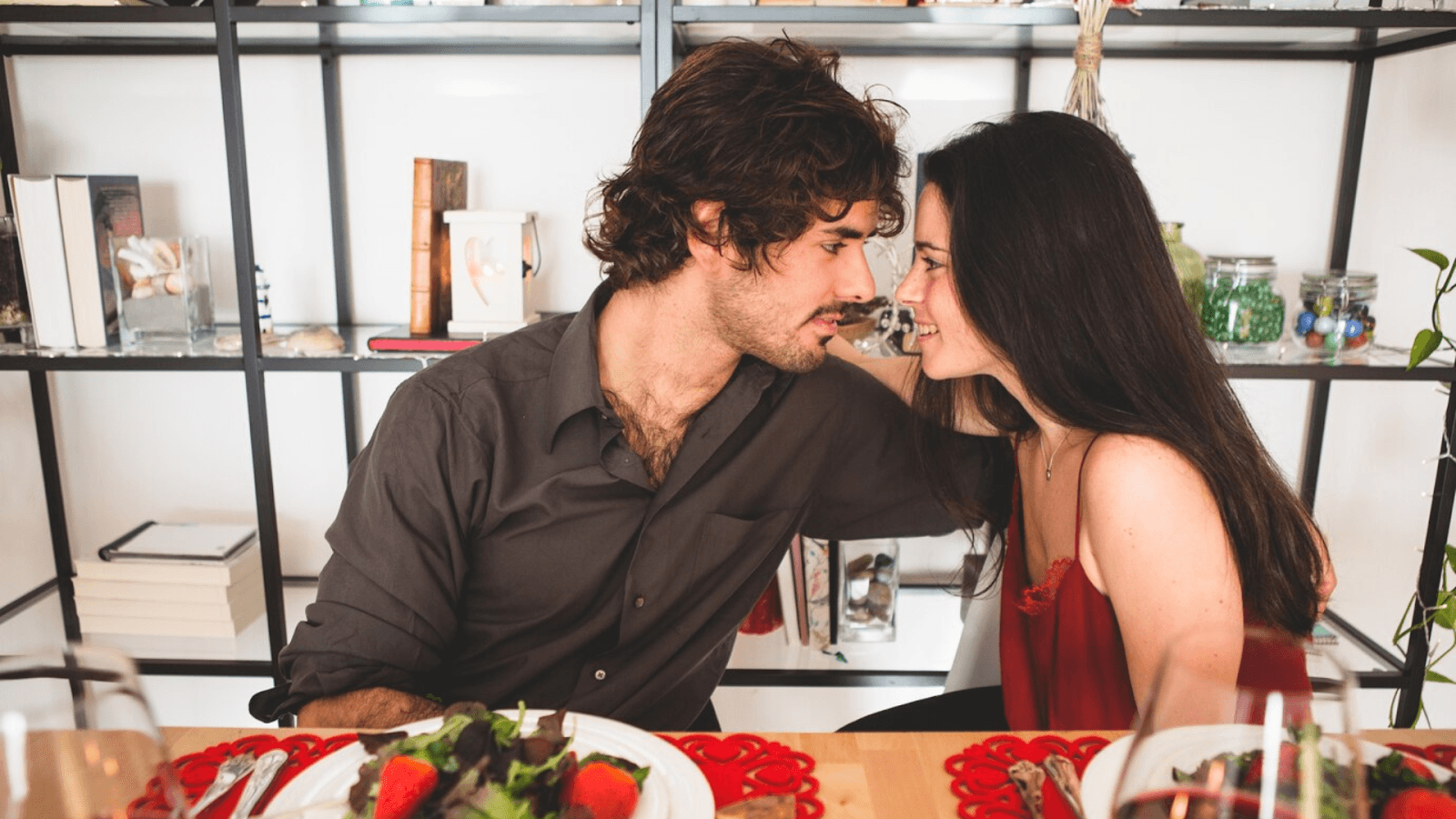 kiss after first date